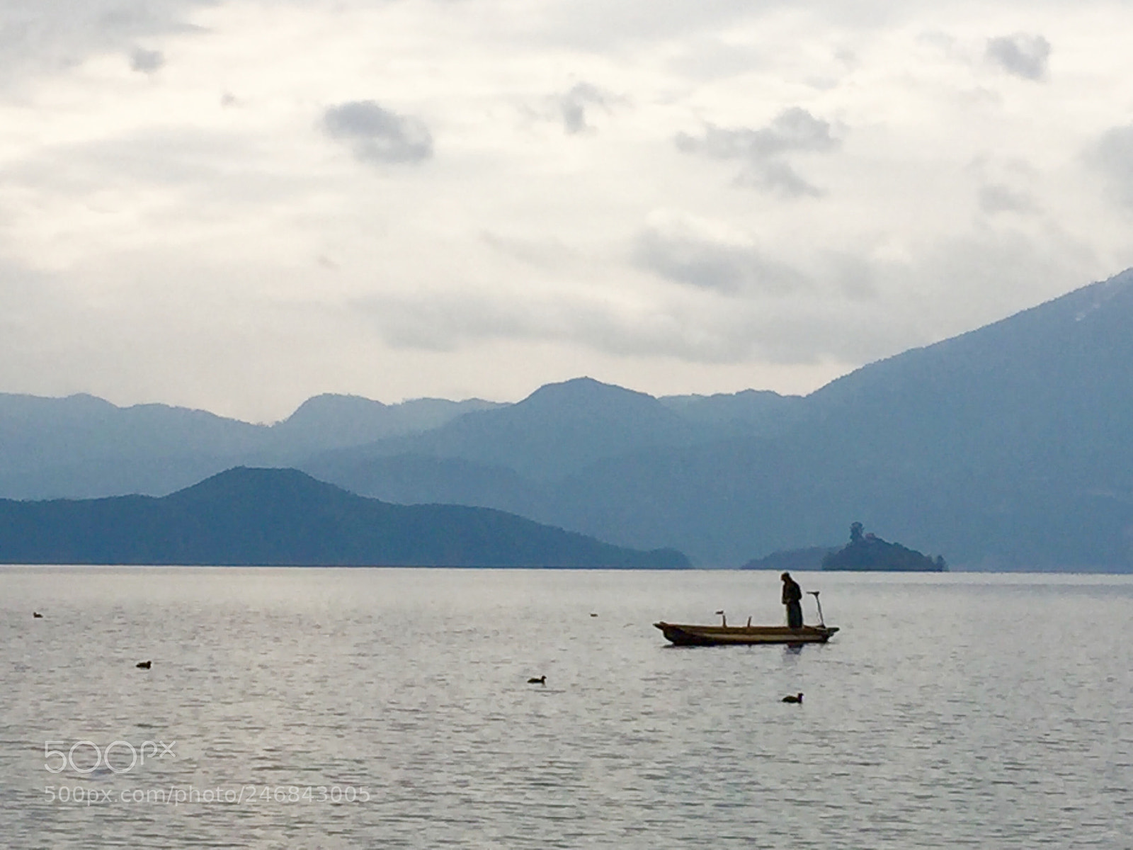 Apple iPhone 6 sample photo. 孤舟 photography