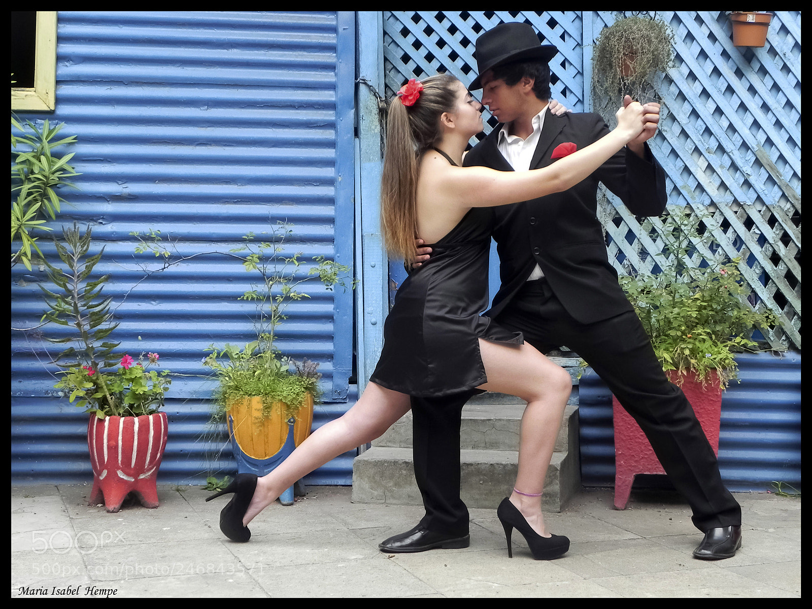 Nikon Coolpix P100 sample photo. Tango en el conventillo photography