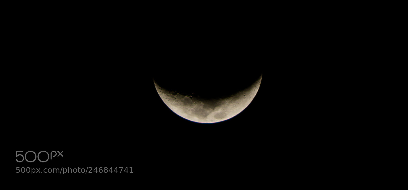 Canon EOS 1200D (EOS Rebel T5 / EOS Kiss X70 / EOS Hi) sample photo. New moon photography