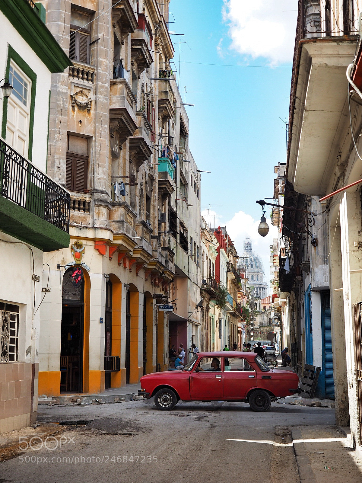 Olympus OM-D E-M10 II sample photo. Havana - cuba 2018 photography
