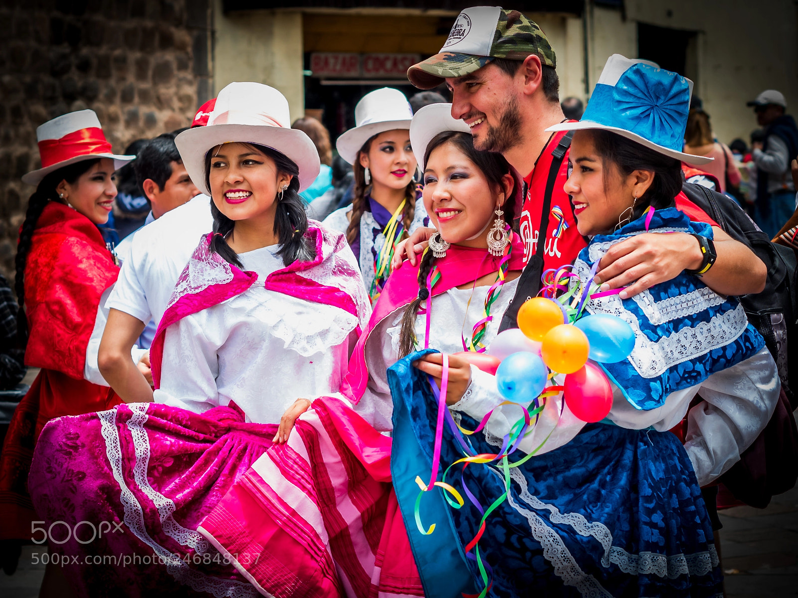 Olympus OM-D E-M5 II sample photo. Posing dancers photography