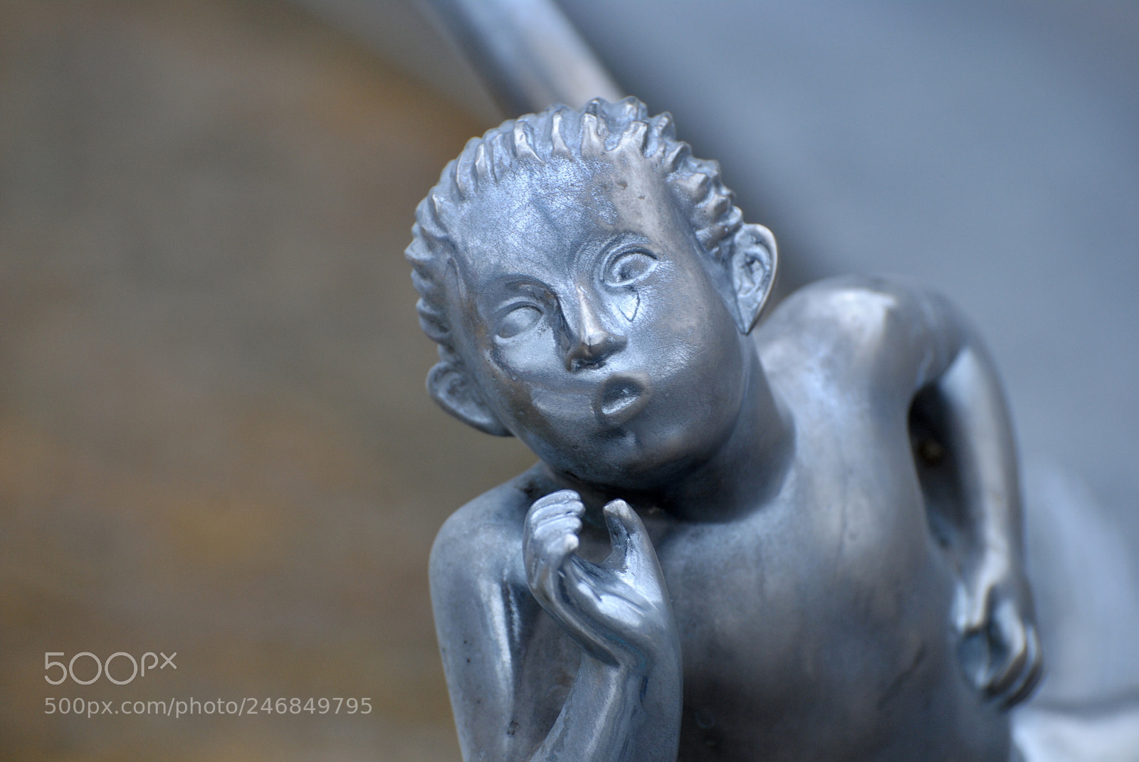 Nikon D3000 sample photo. Die figur vom brunnen. photography