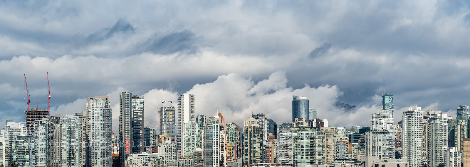 Olympus OM-D E-M5 II sample photo. Vancouver downtown skyline photography