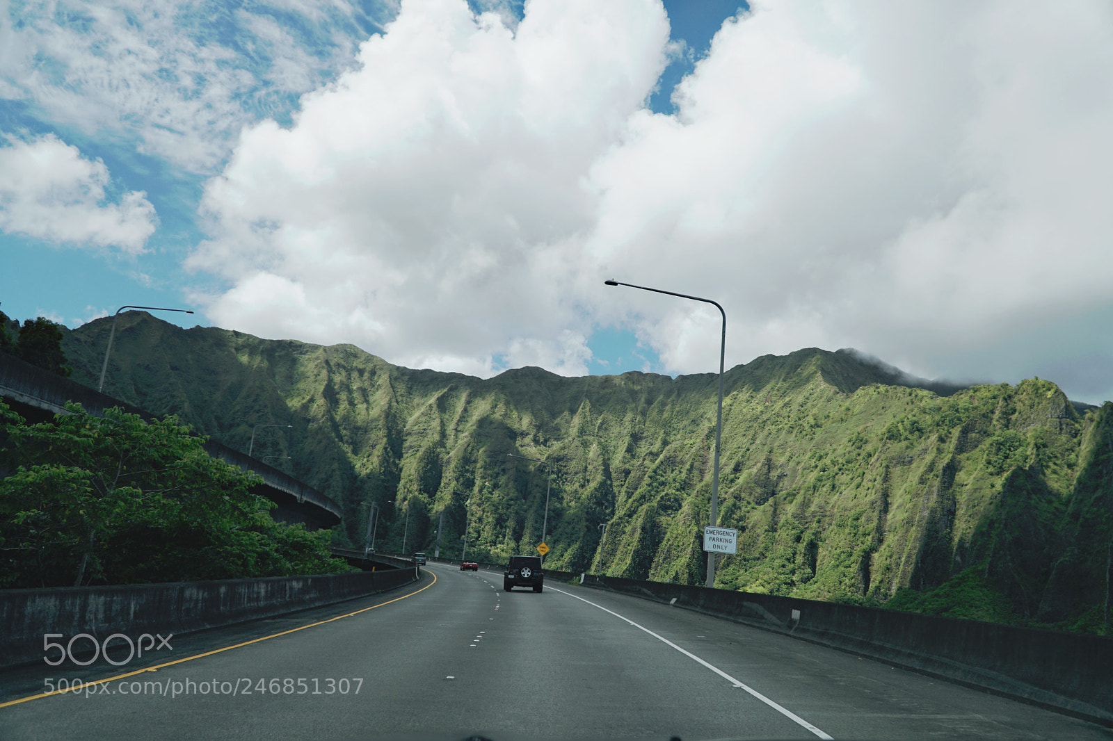 Sony a6300 sample photo. Riding the h3 with photography