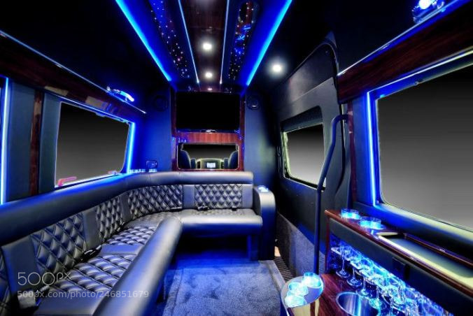 Nikon D80 sample photo. Limousine luxury photography