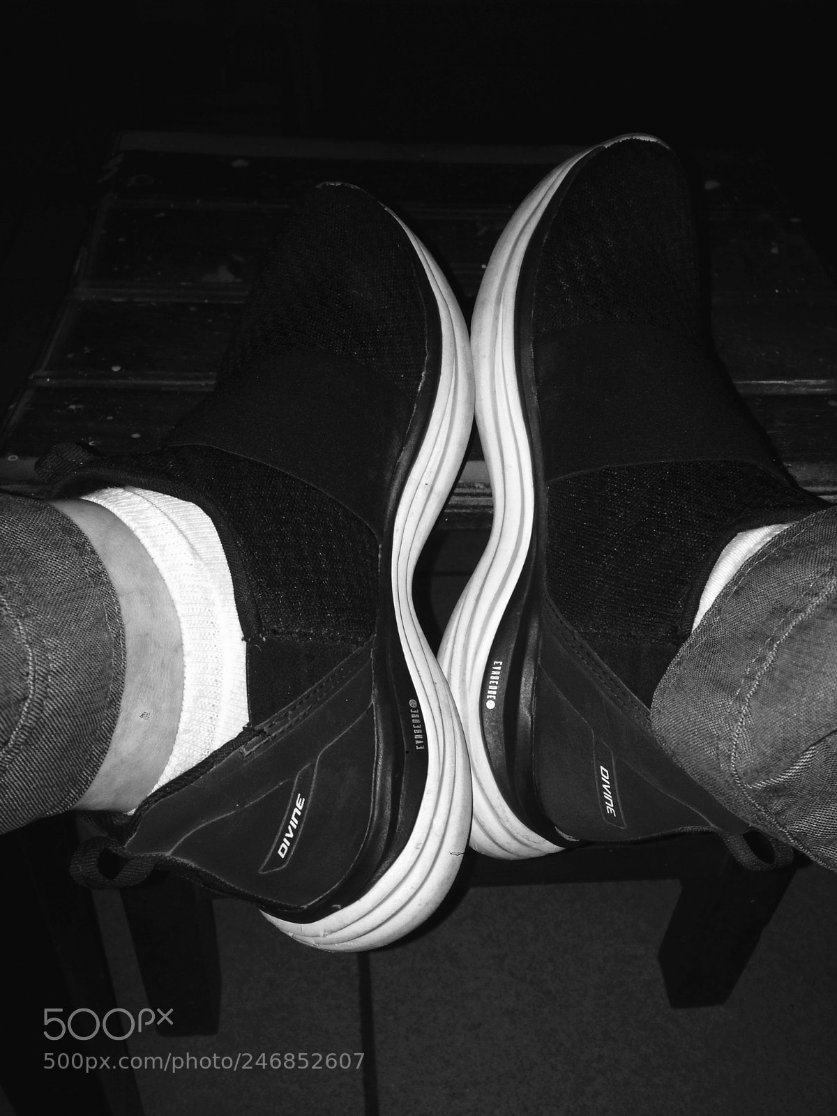 Apple iPhone 5 sample photo. Descansando photography