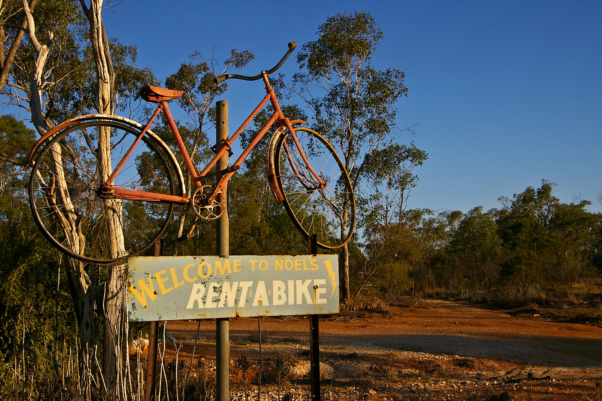 Pentax *ist DS sample photo. Rent-a-bike photography