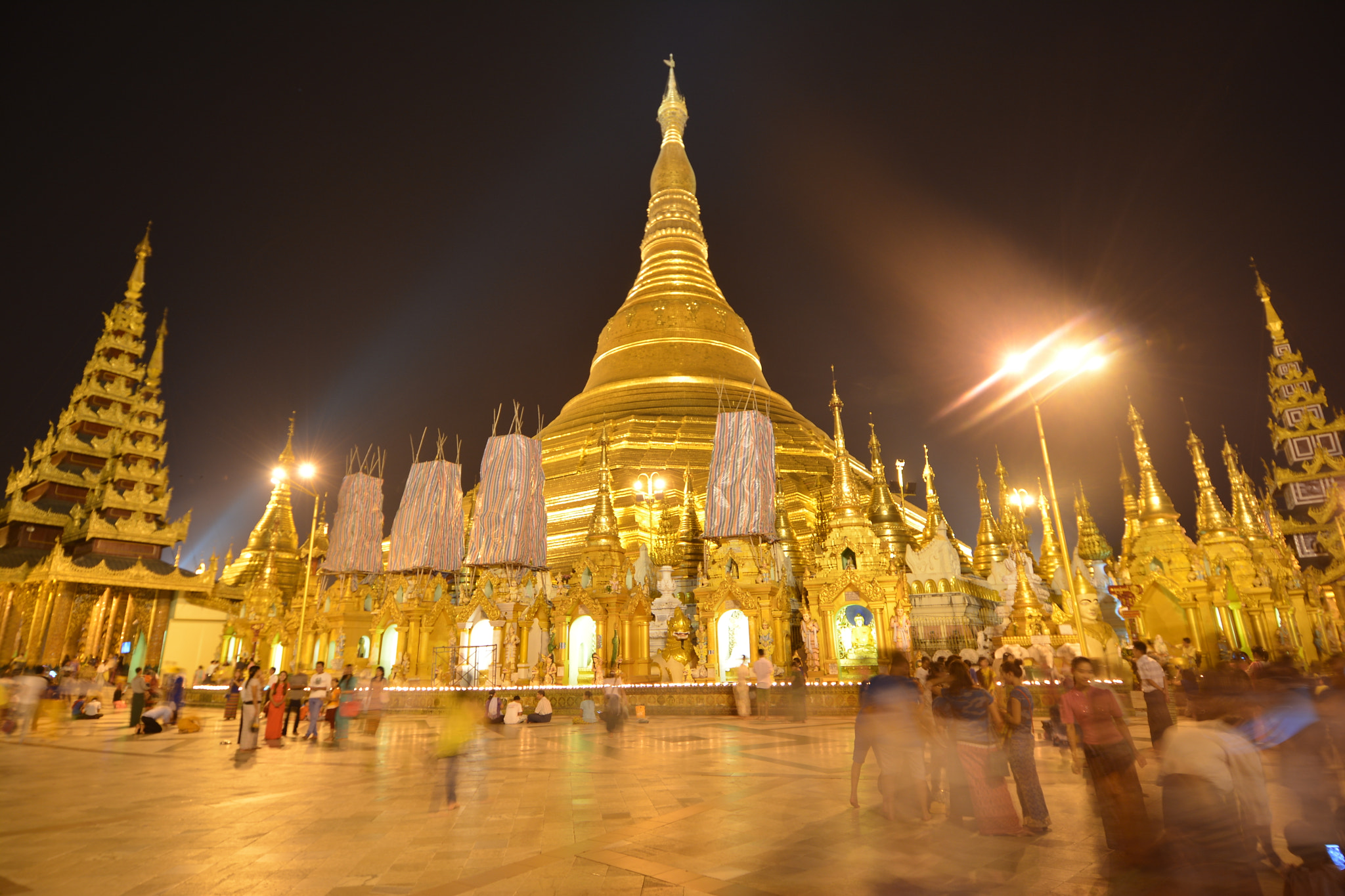 Nikon D7100 sample photo. Shwedagon pagoda in yangon photography