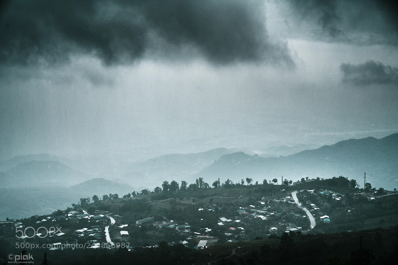 Sony a7R III sample photo. Rain attack photography