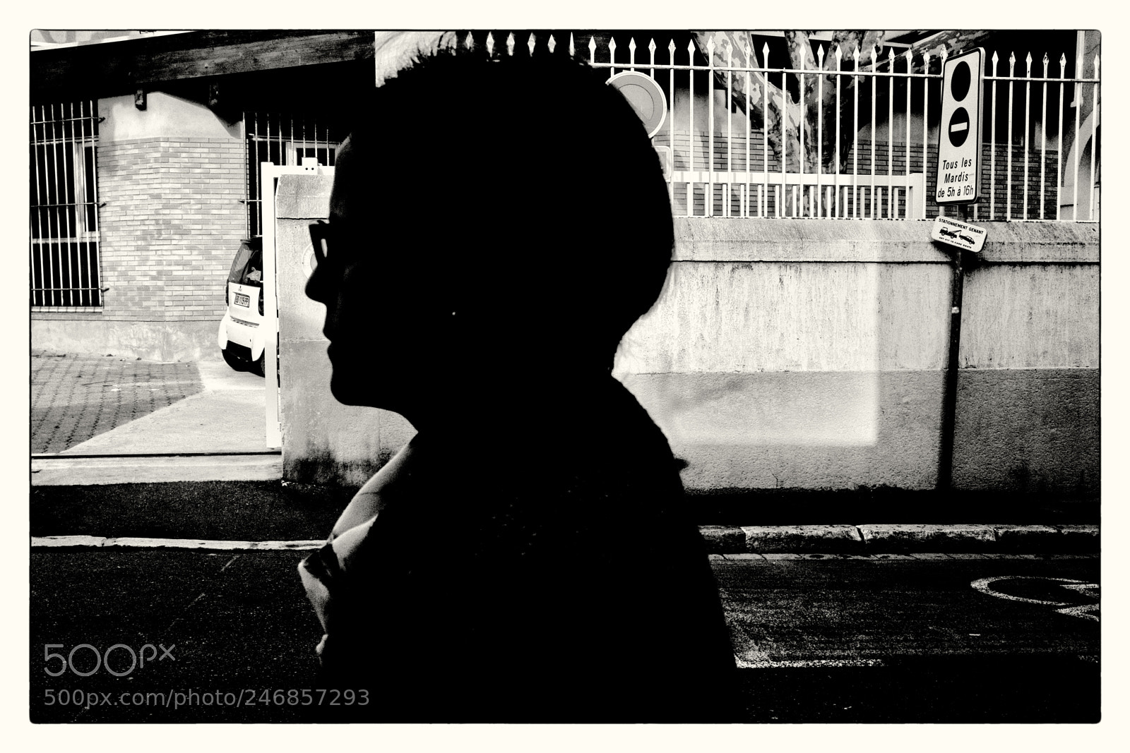Fujifilm X100F sample photo. Black face. photography