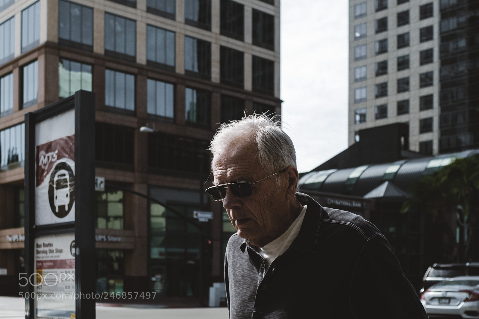 Fujifilm X-T2 sample photo. Head down photography