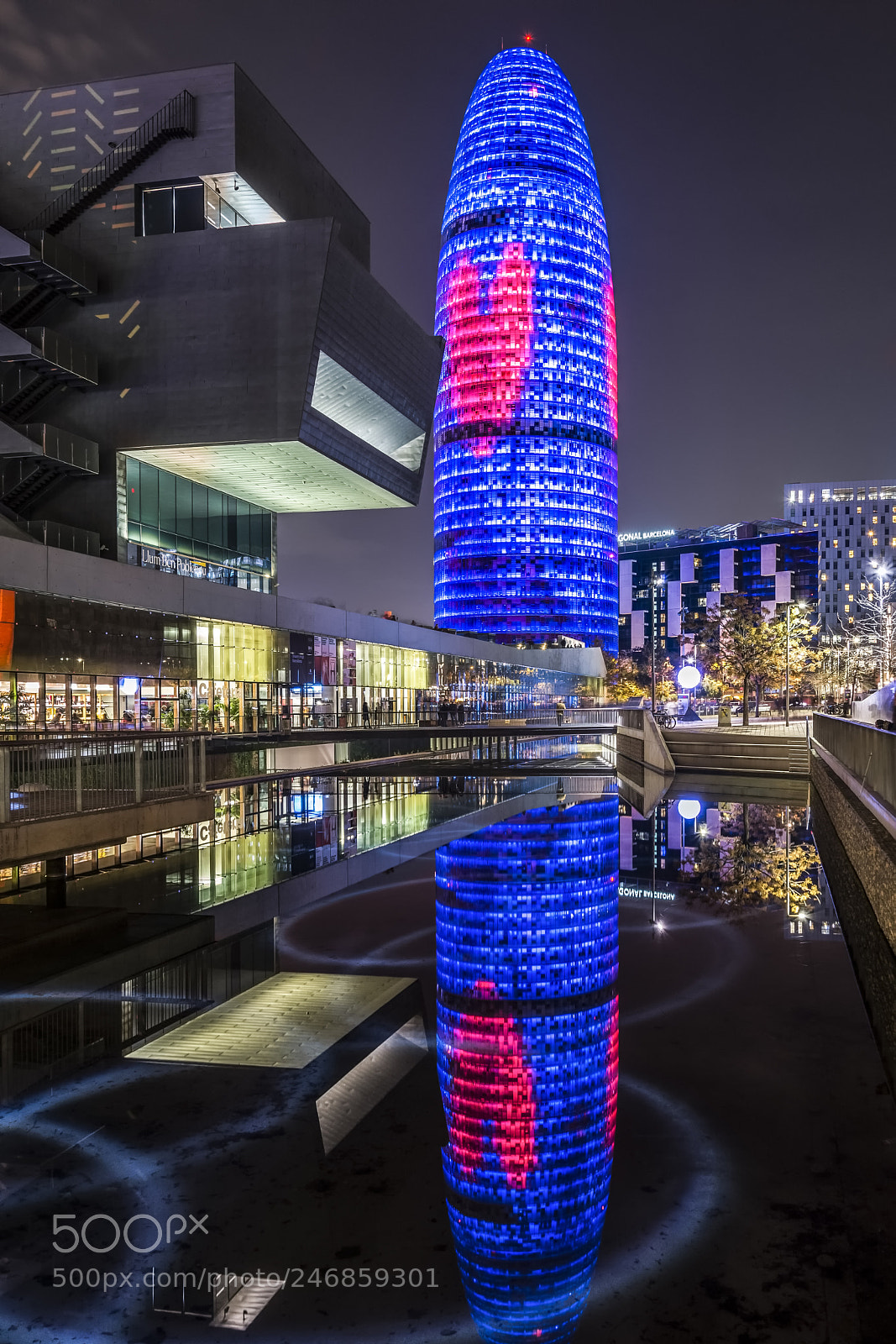 Nikon D7100 sample photo. Barcelona night photography