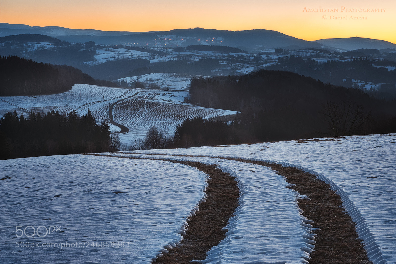 Pentax K-1 sample photo. Over the rolling hills photography