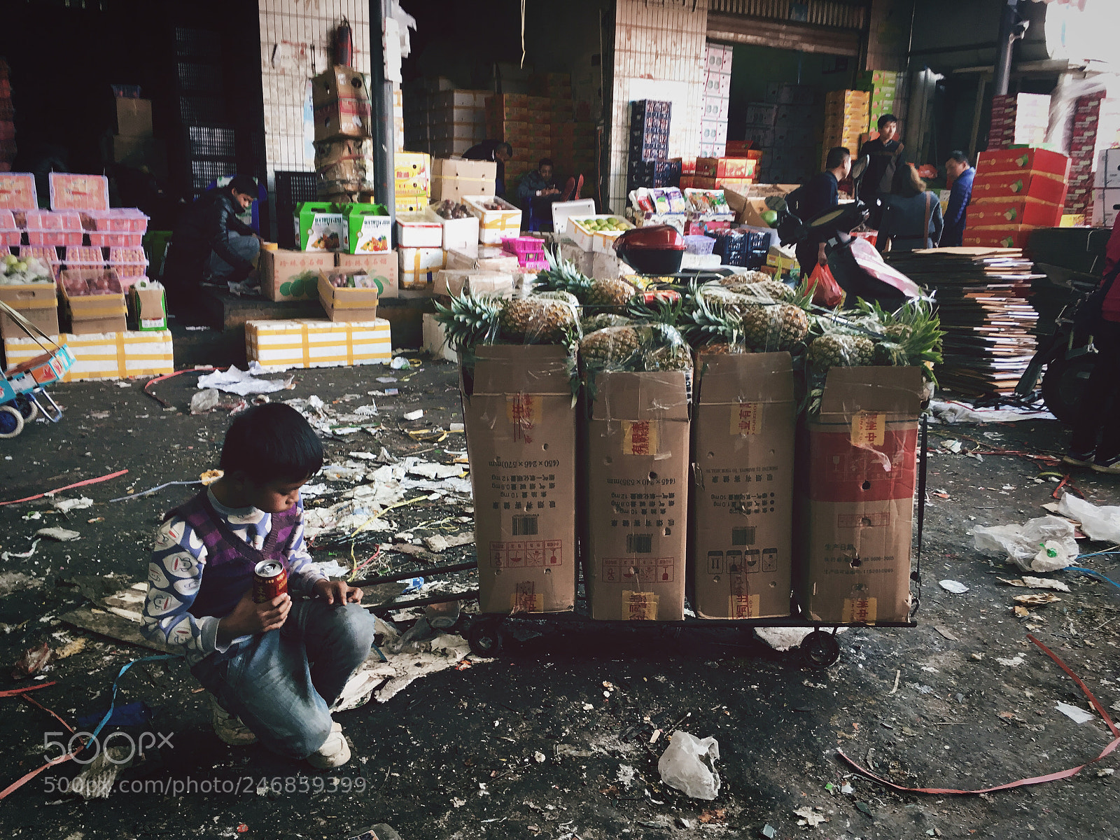 Apple iPhone SE sample photo. Fruit market photography