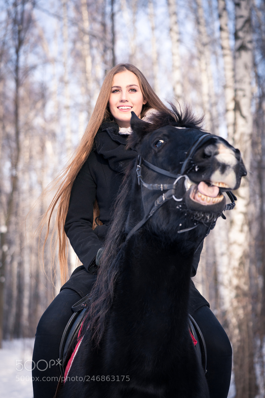 Sony a7R II sample photo. Beautiful girl and her photography