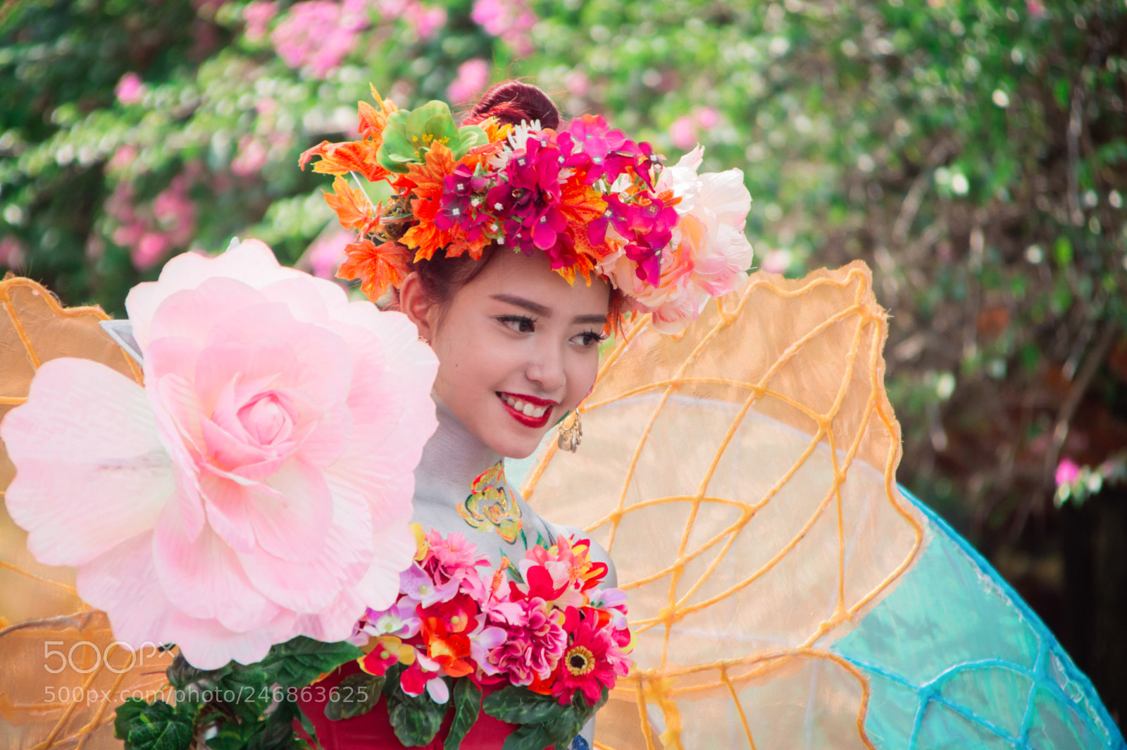 Nikon D3200 sample photo. Girl in flower festival photography