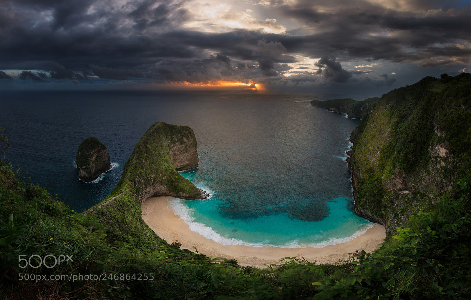 Canon EOS 5DS sample photo. T-rex bay photography