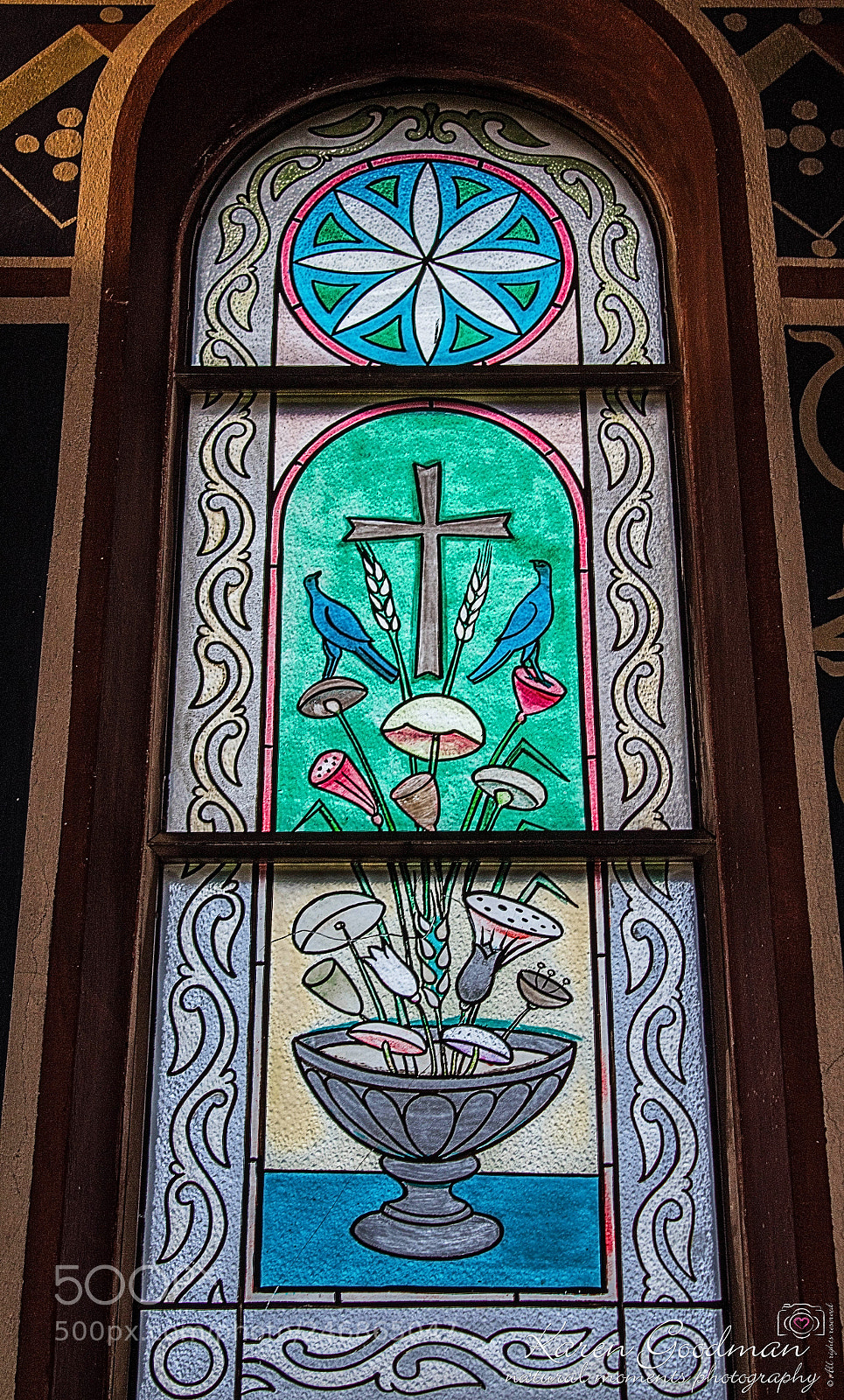 Canon EOS 1300D (EOS Rebel T6 / EOS Kiss X80) sample photo. Serbian orthodox church photography