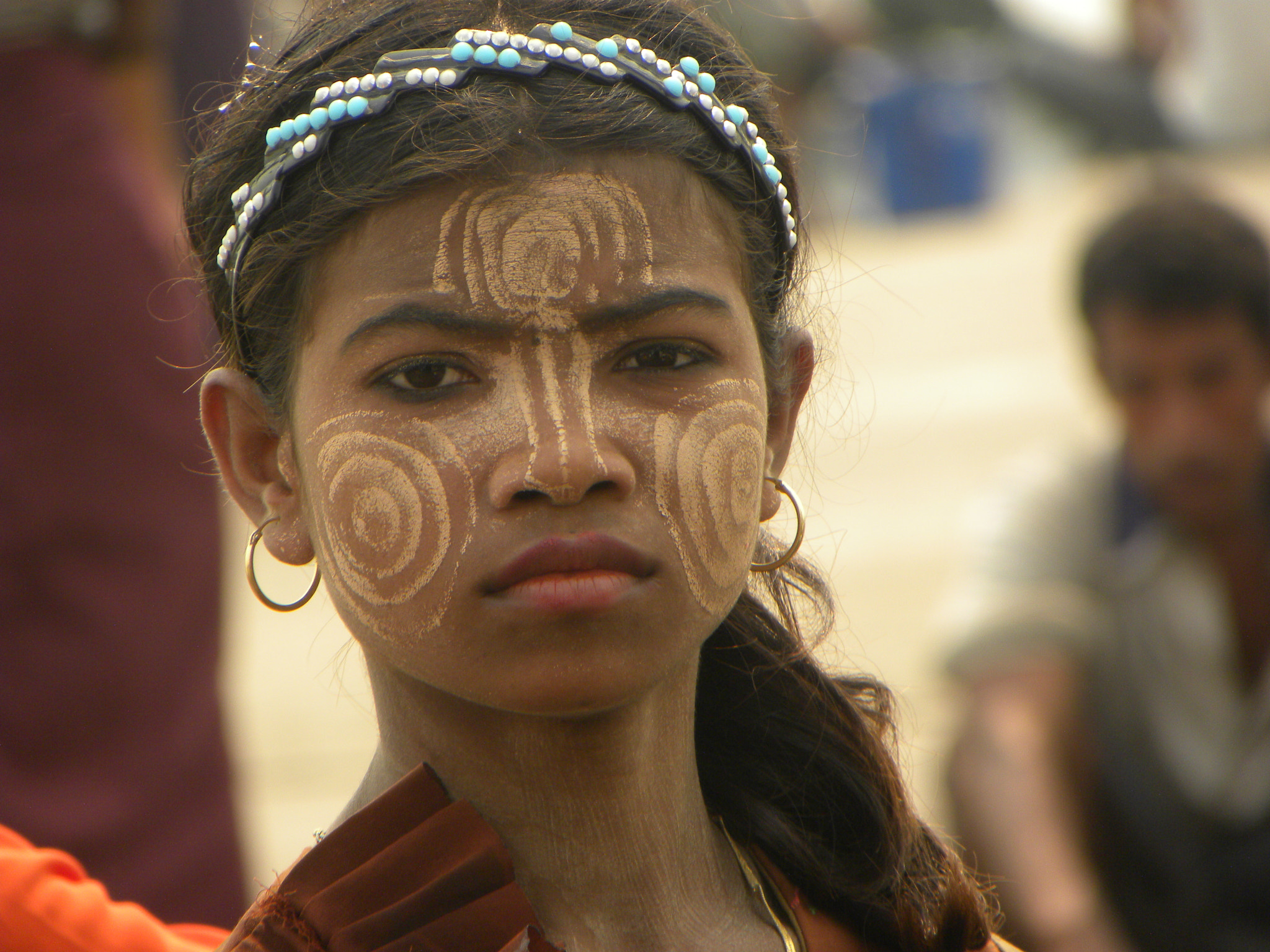 Nikon Coolpix P90 sample photo. A rohingya girl photography