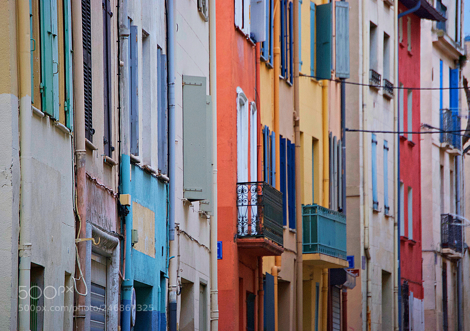 Nikon D40X sample photo. Perpignan’s facades photography
