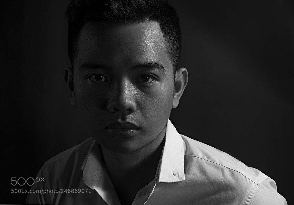 Nikon D300S sample photo. Portrait photography