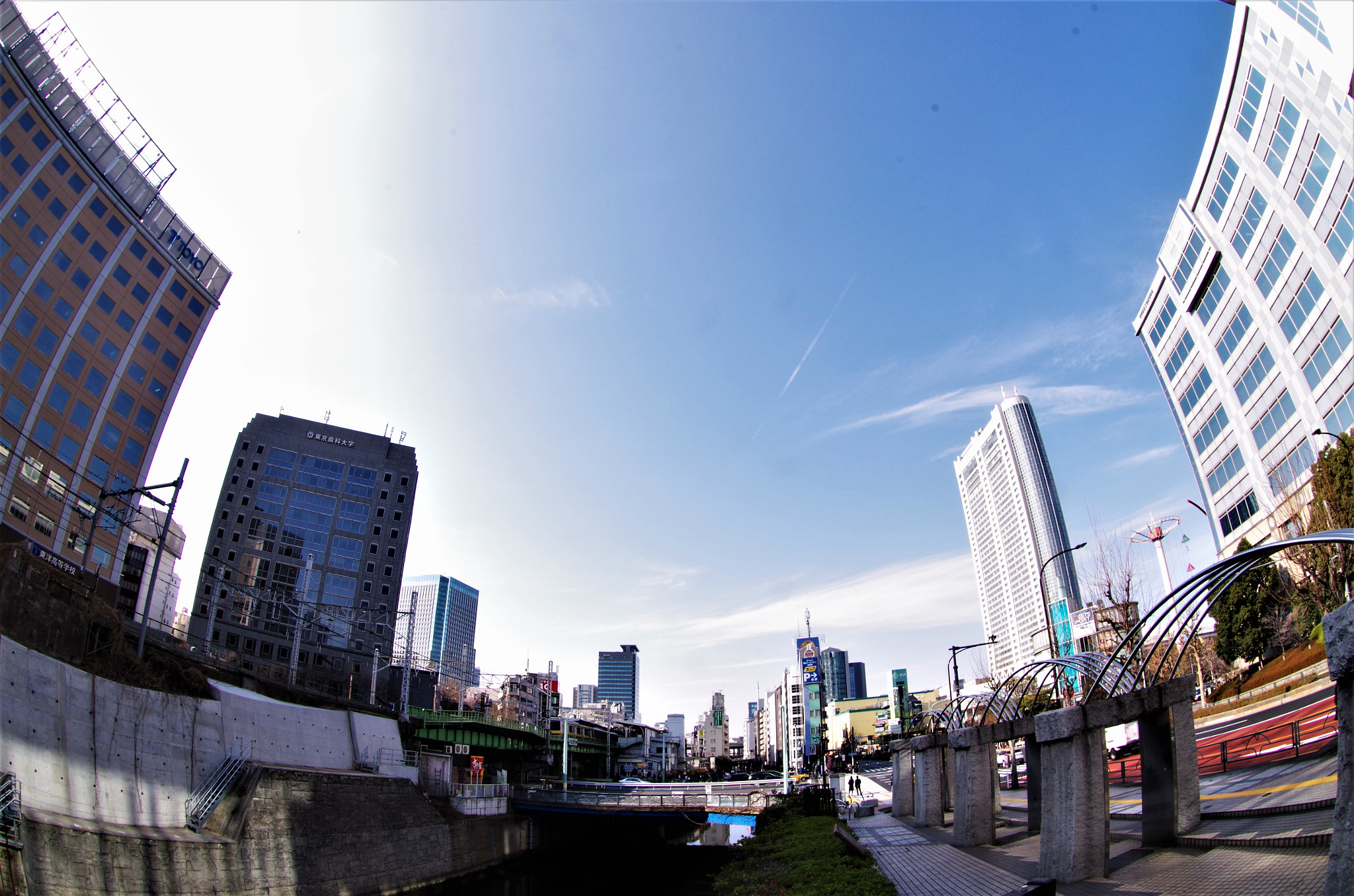 Pentax K-30 sample photo. Tokyo. around suidoh-bashi station. photography