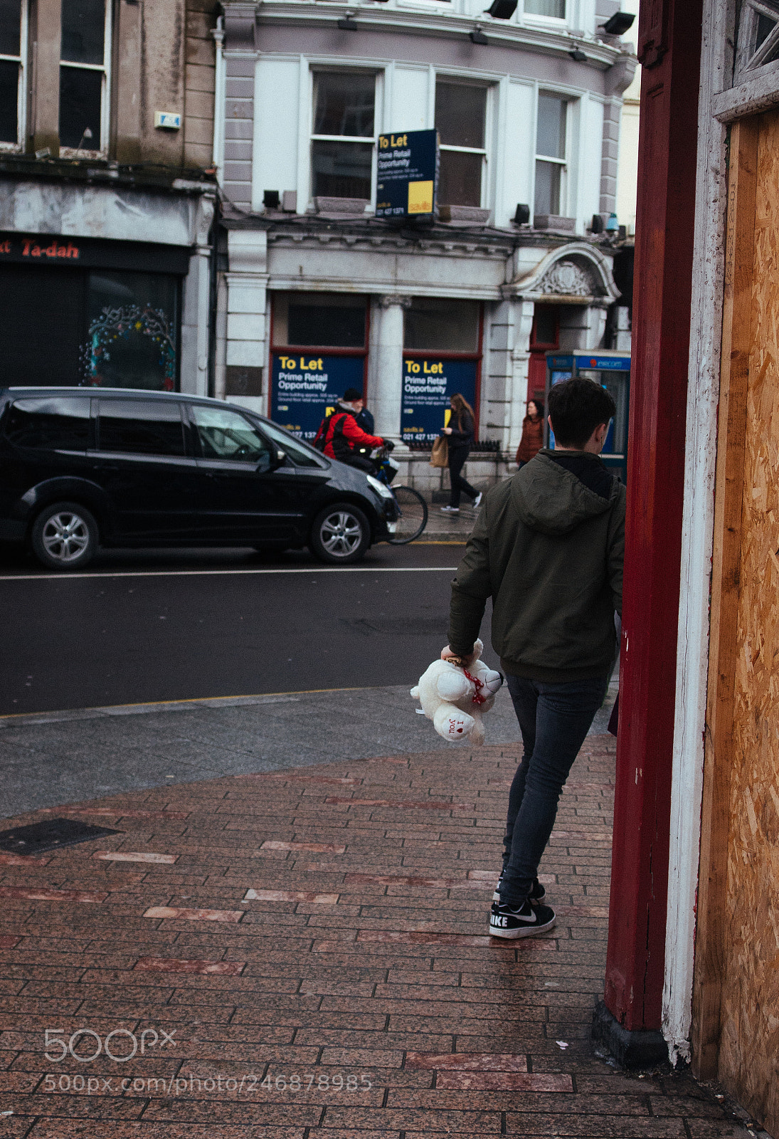 Sony a7R II sample photo. A boy with a photography