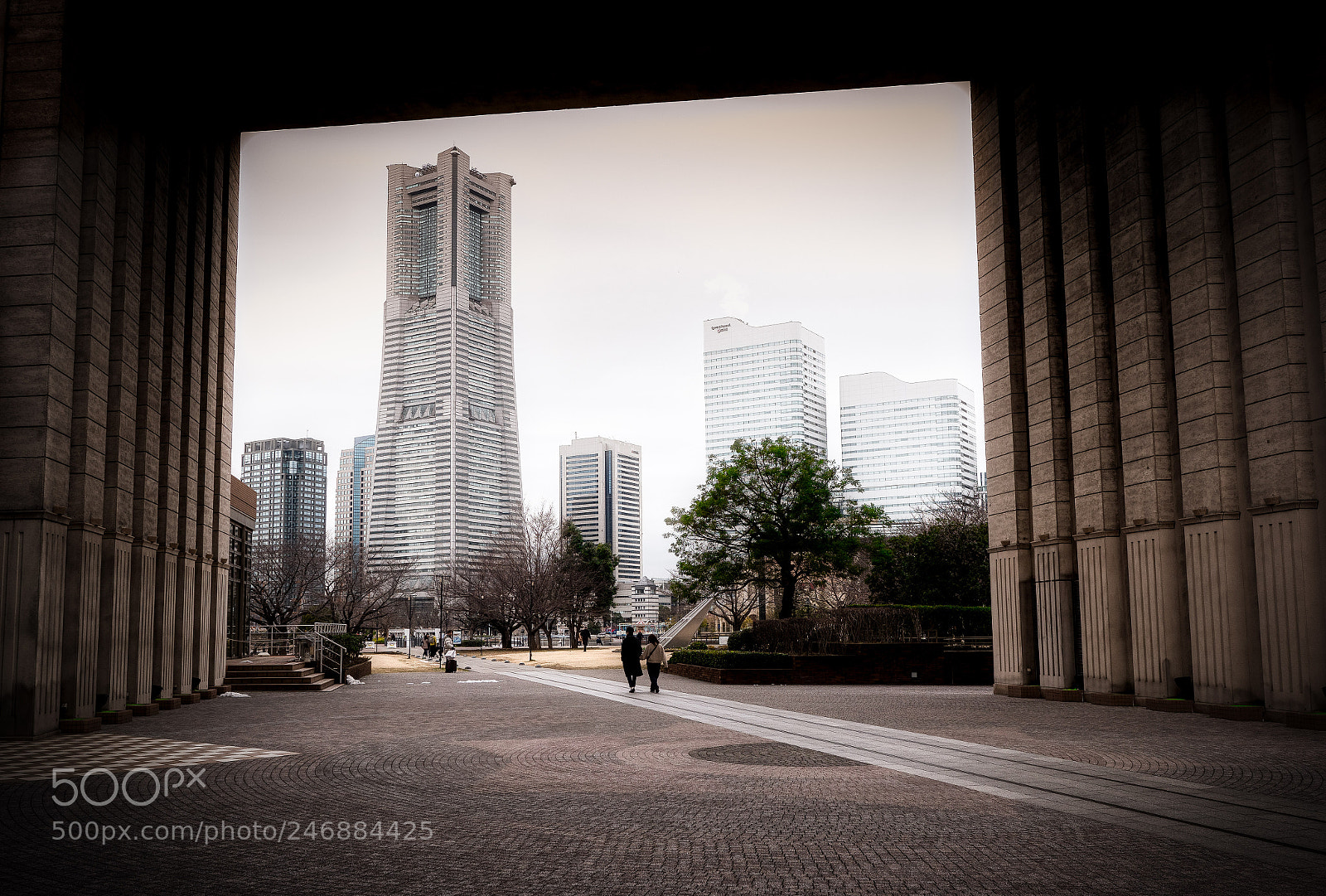 Panasonic Lumix DC-G9 sample photo. Landmark tower yokohama.jpg photography