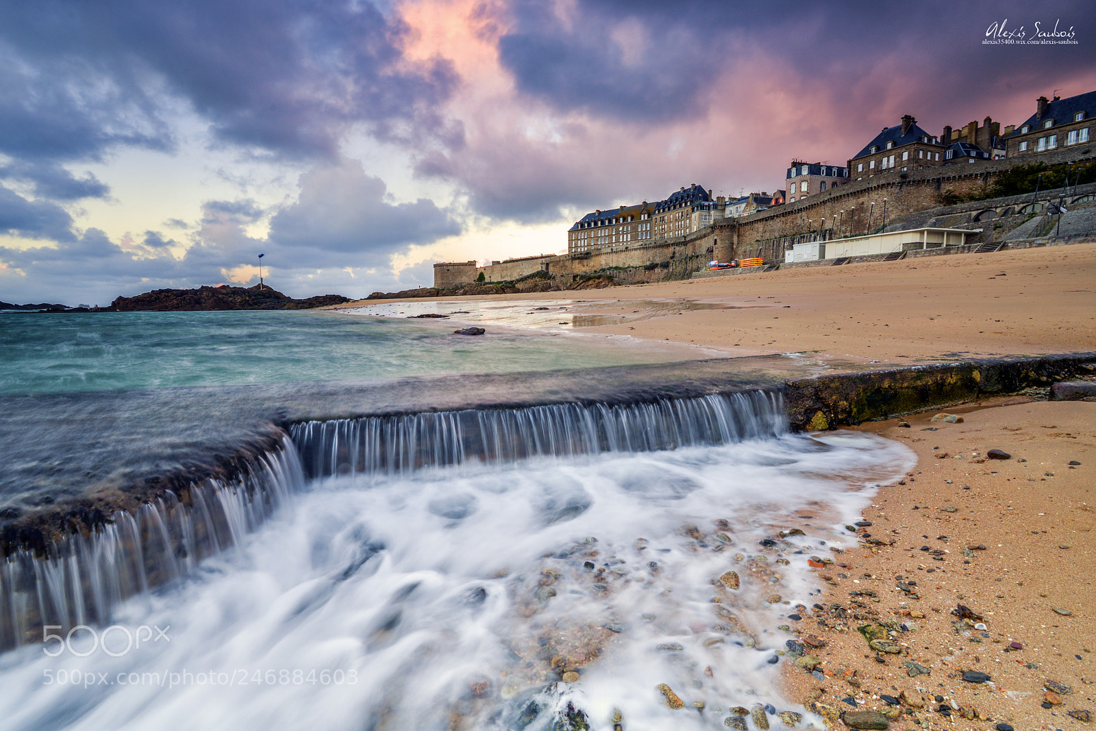 Nikon D610 sample photo. Waterfall in saint-malo photography