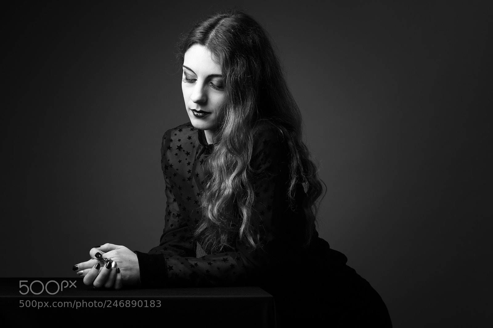 Nikon D700 sample photo. Du noir avec @ladydadaburlesque photography