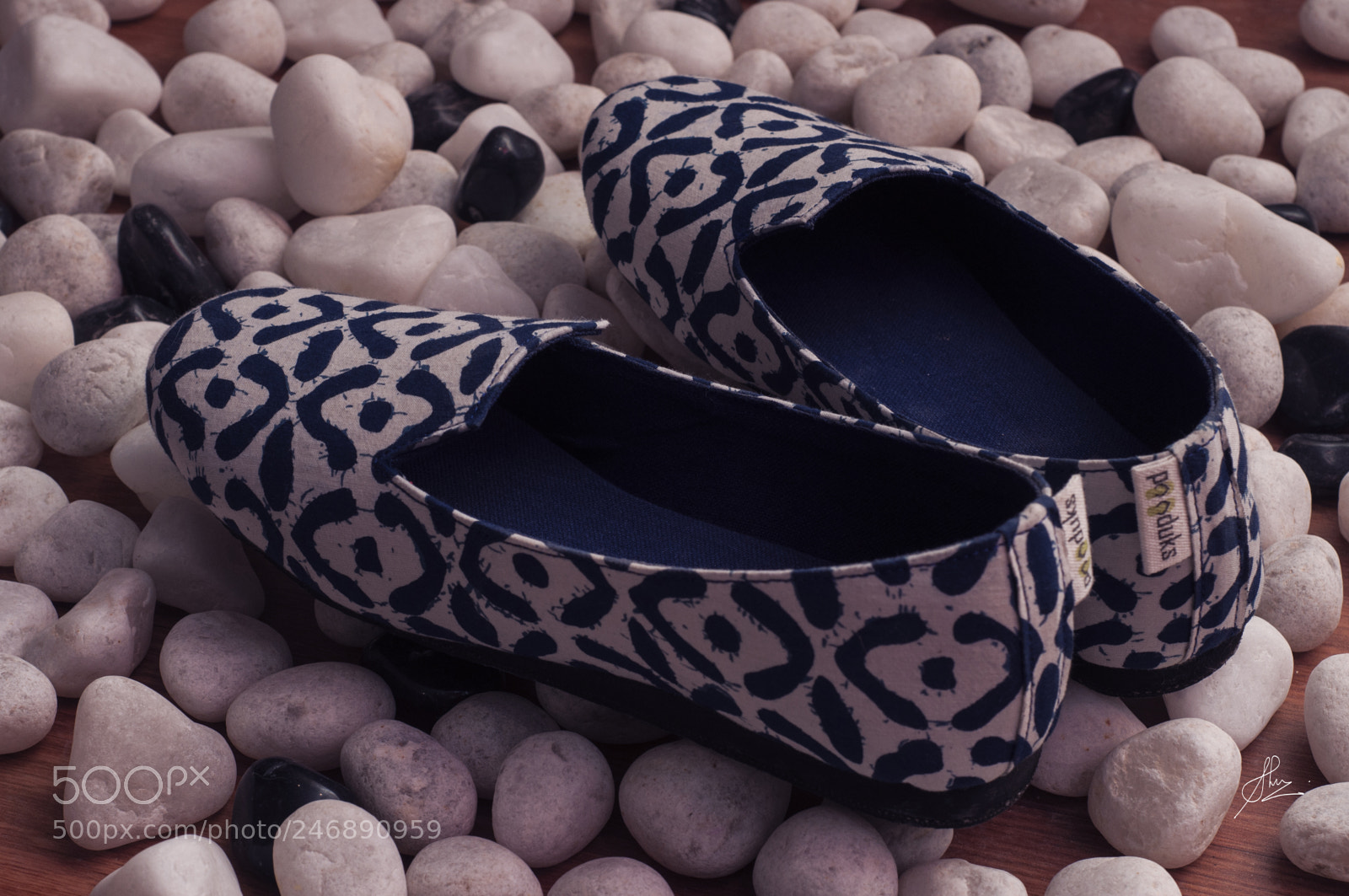 Nikon D90 sample photo. Accesorries photography