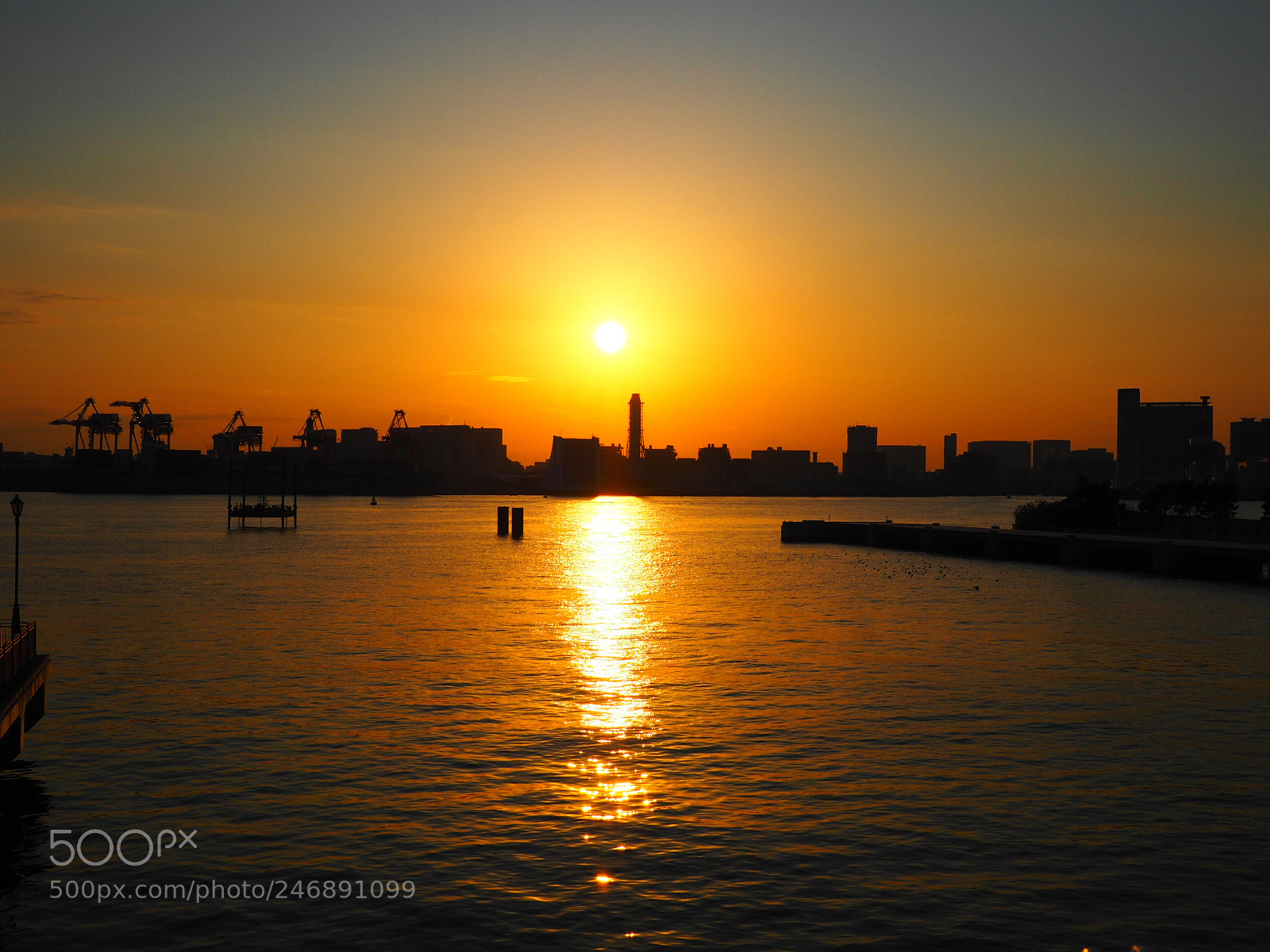 Olympus OM-D E-M5 II sample photo. Sunset (tokyo japan) photography