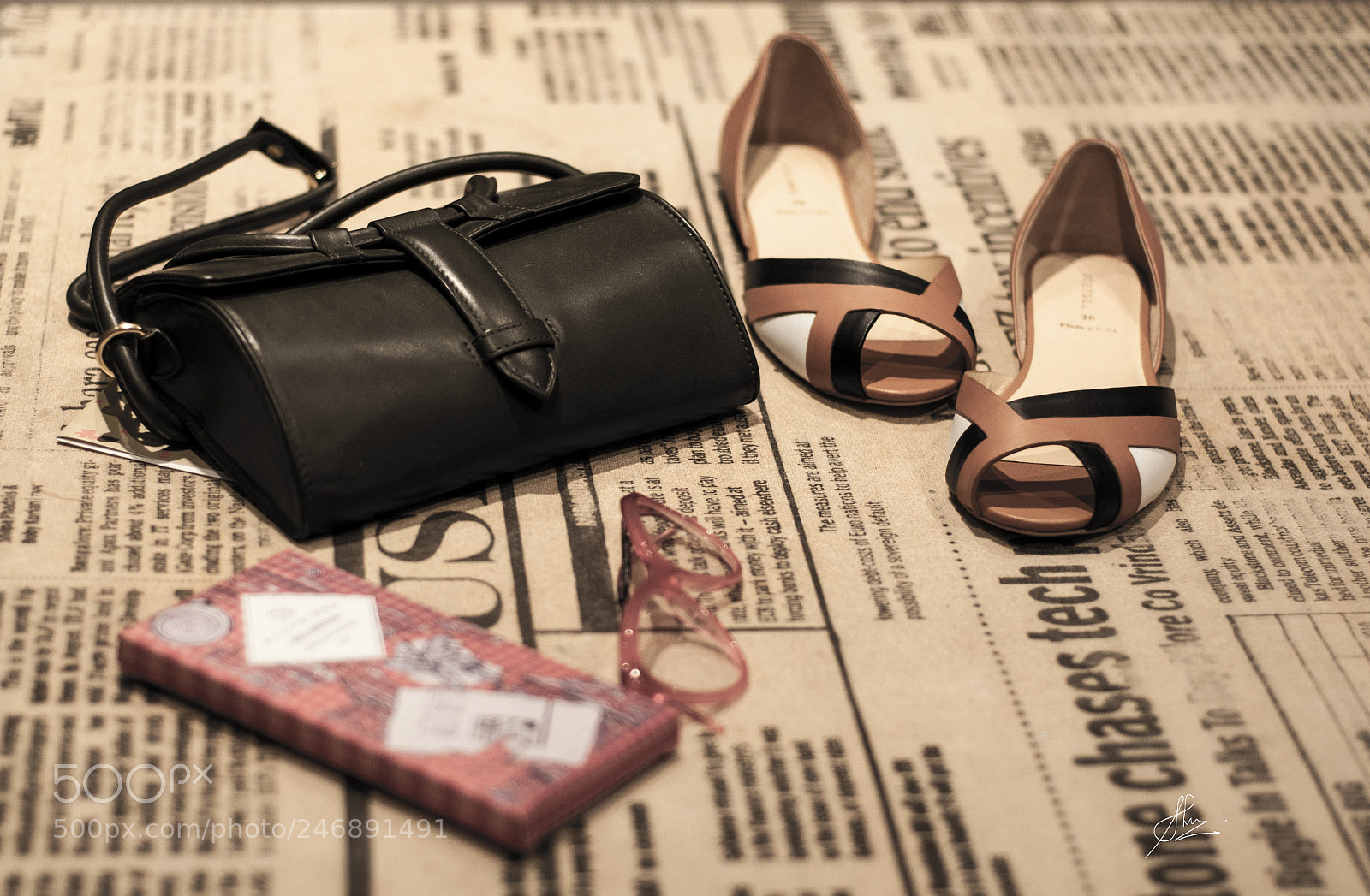 Nikon D90 sample photo. Accesorries photography