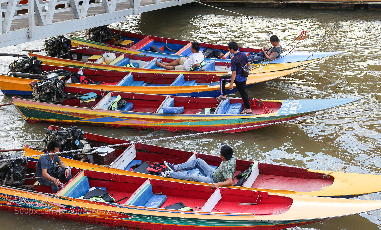 Canon EOS 100D (EOS Rebel SL1 / EOS Kiss X7) sample photo. Long-tail boat lounging photography