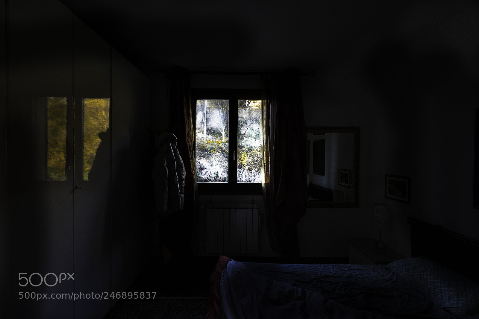 Sony a7 II sample photo. Finestra camera photography