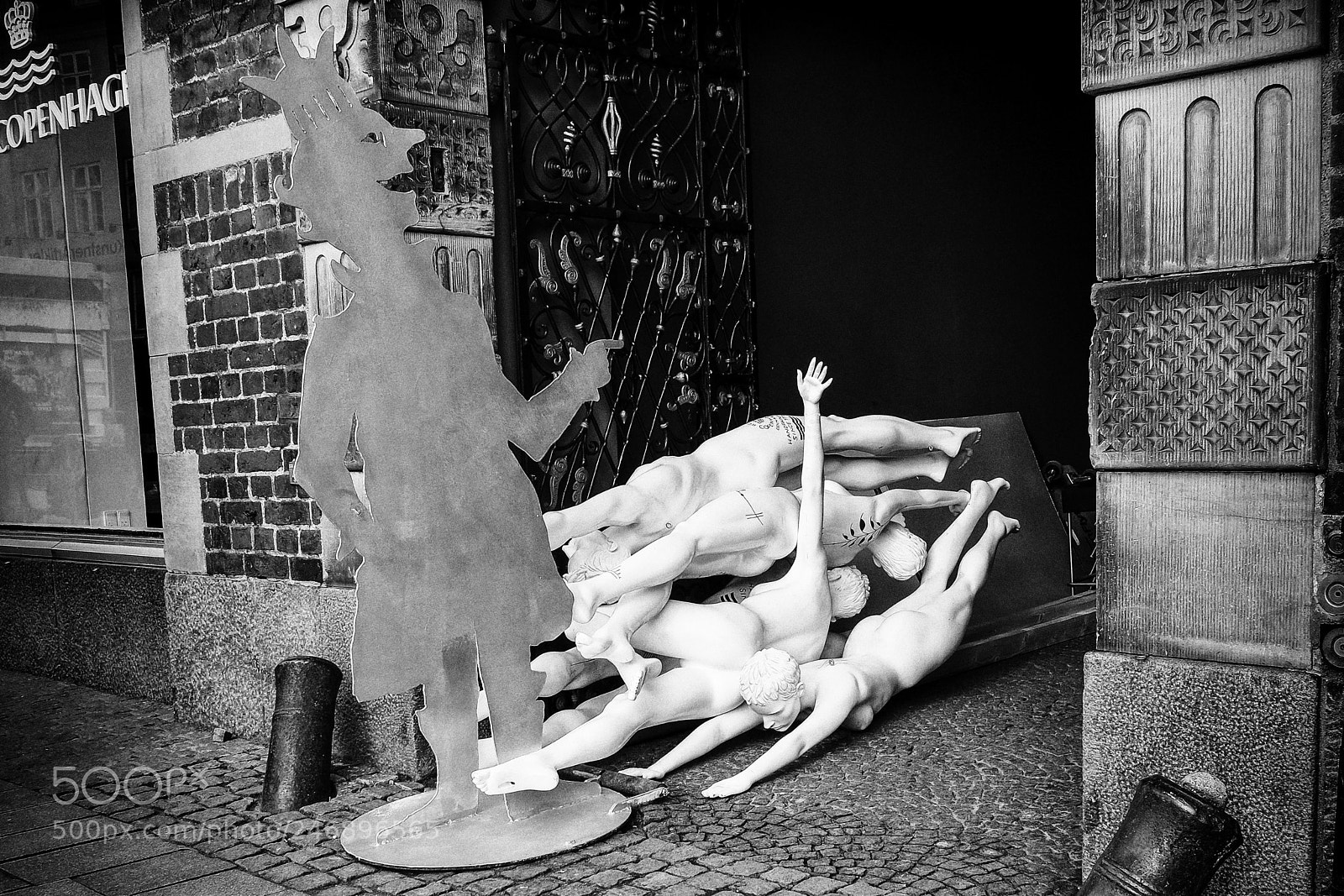 Fujifilm X-Pro2 sample photo. Images on the run... photography