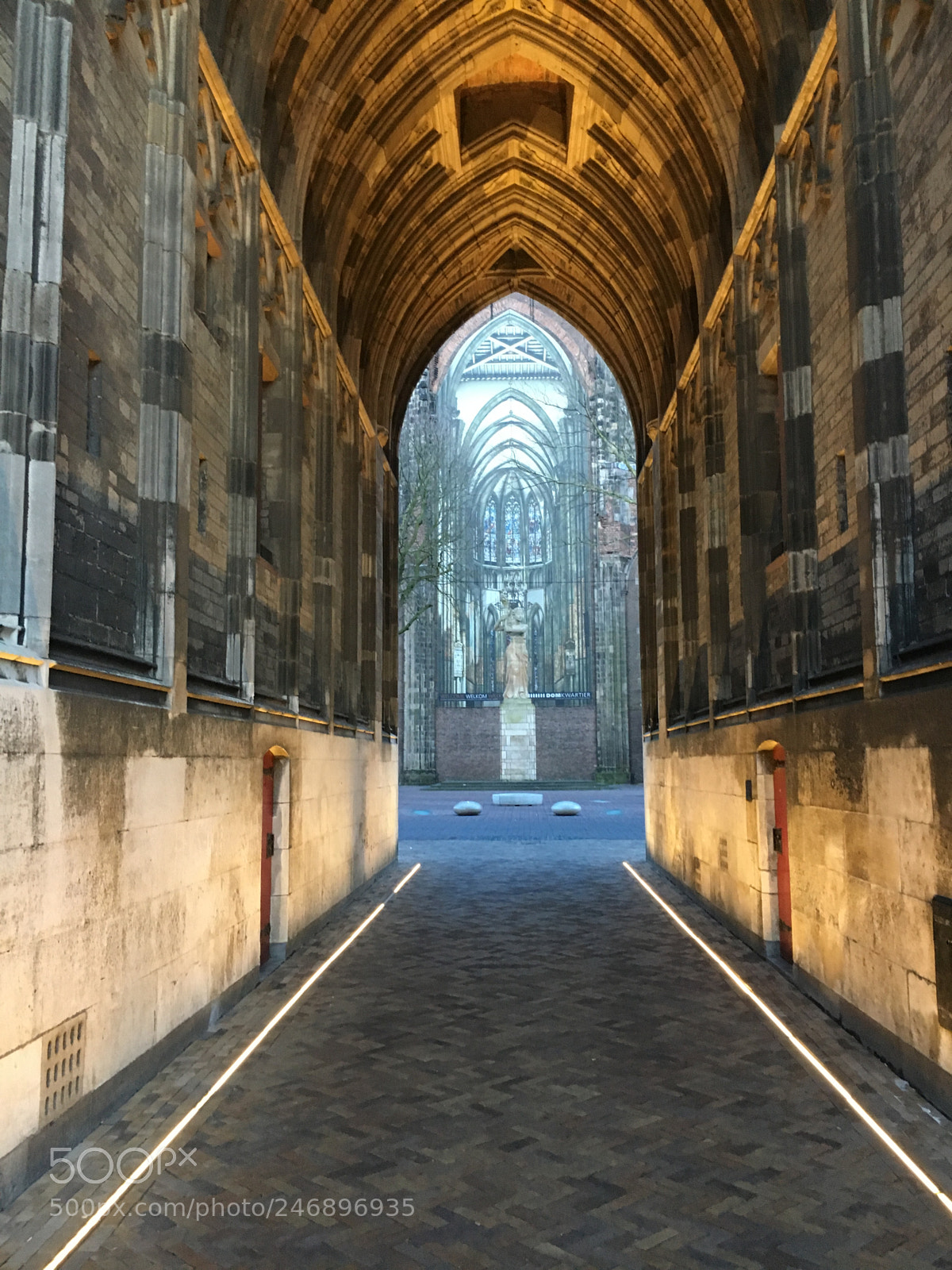 Apple iPhone 6s sample photo. Under the domtower in photography