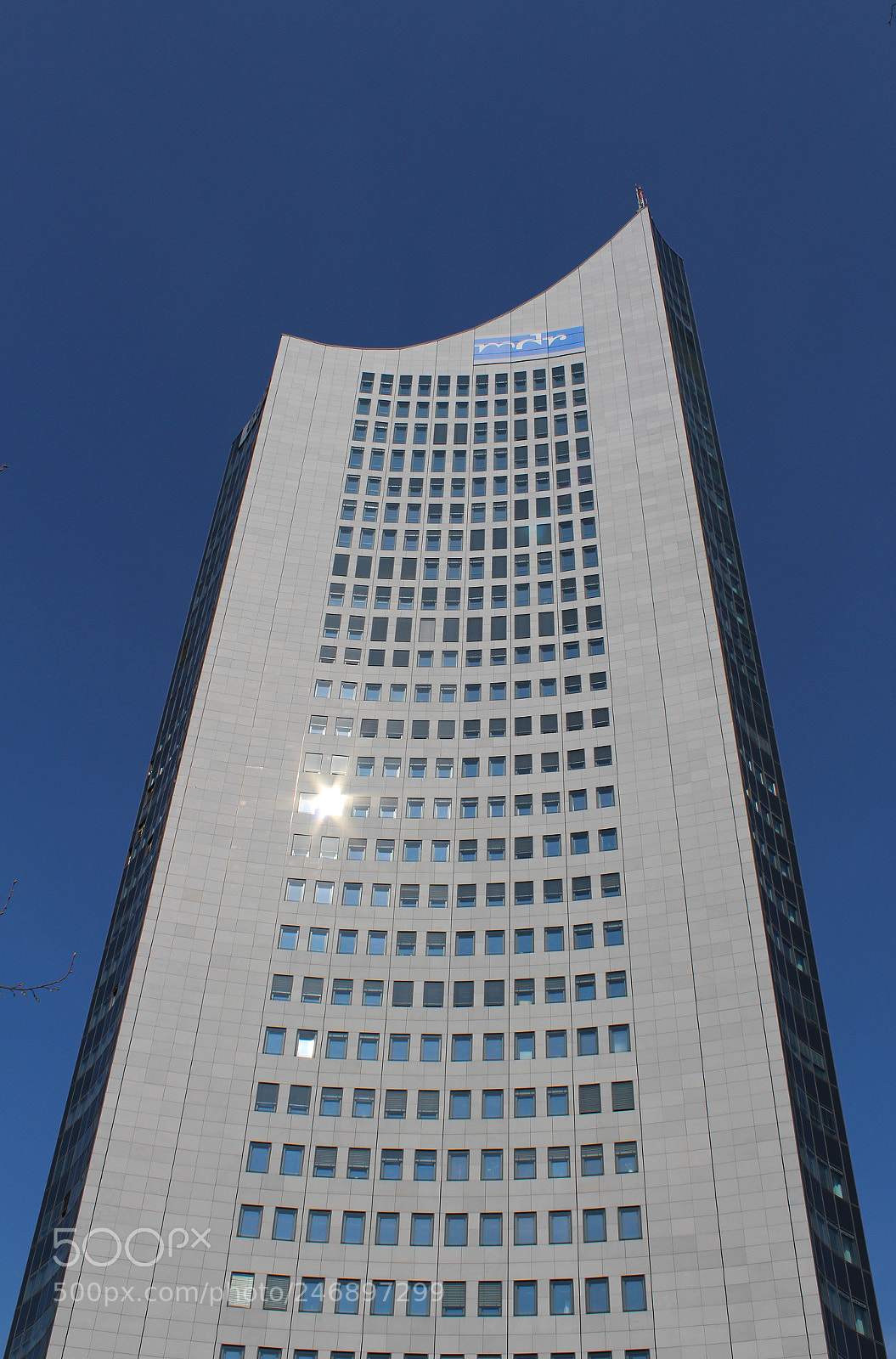 Canon EOS 100D (EOS Rebel SL1 / EOS Kiss X7) sample photo. Panorama tower photography