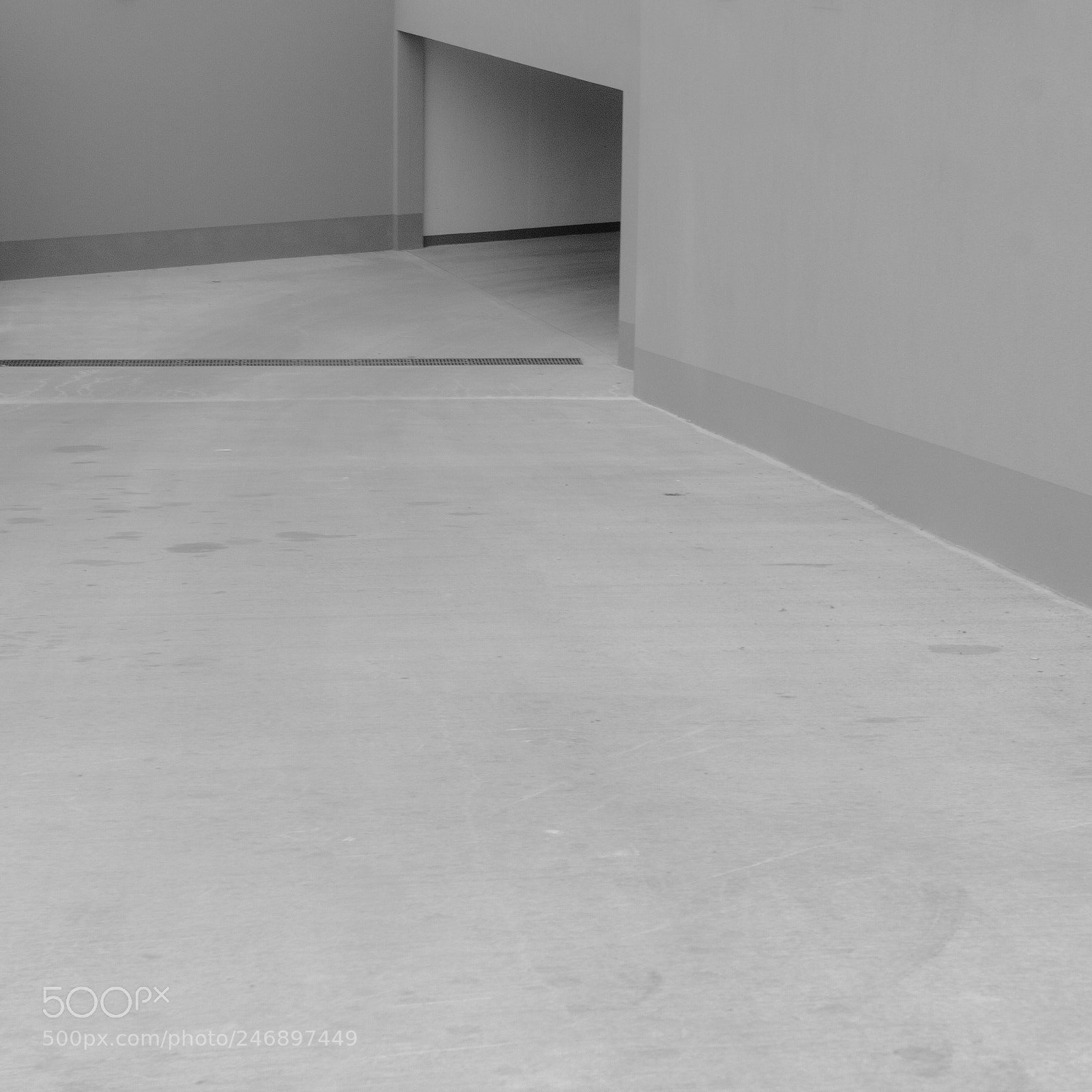 Canon EOS 40D sample photo. Garage photography