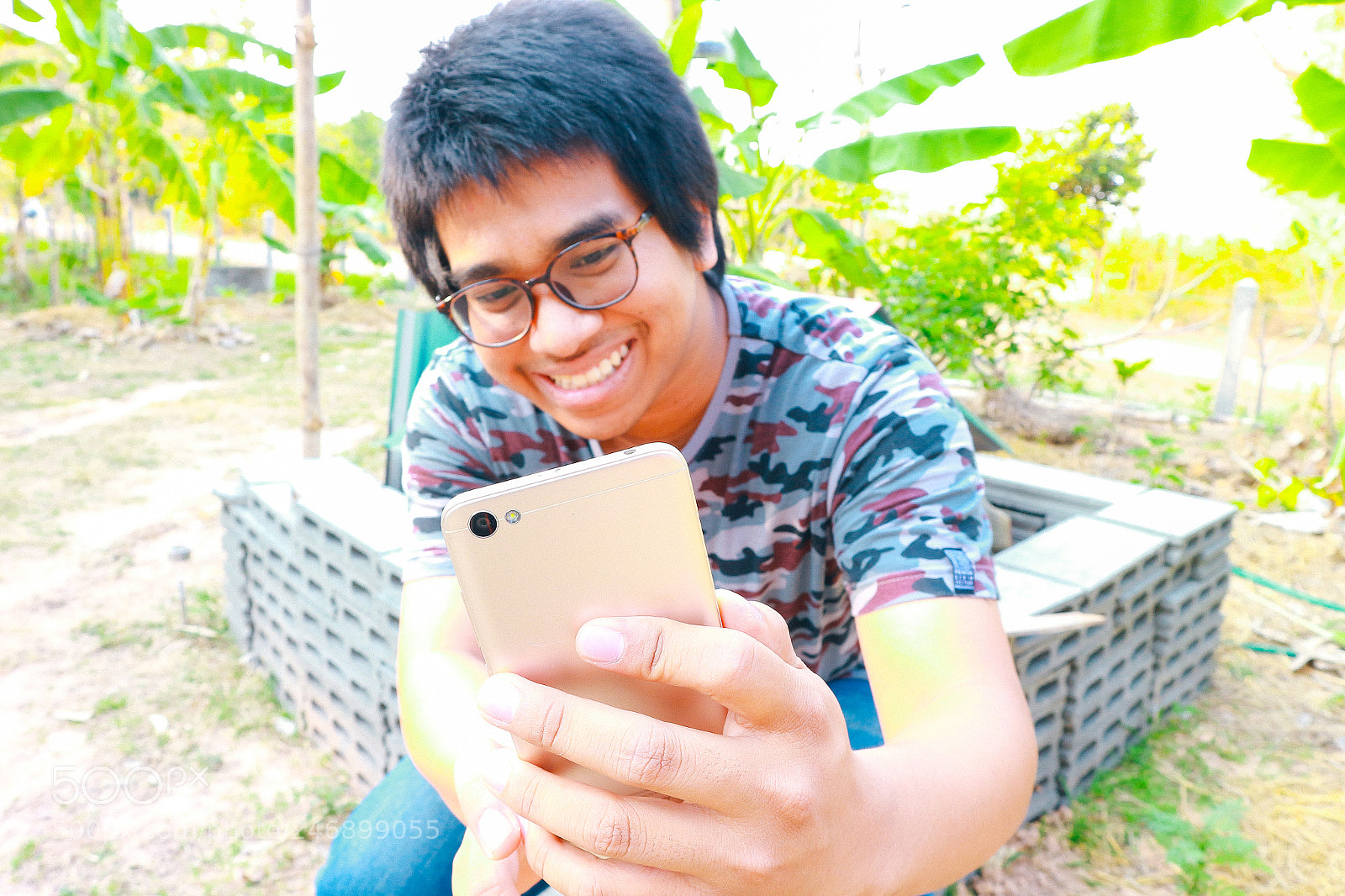 Canon EOS M10 sample photo. Brown skin soldier smile photography