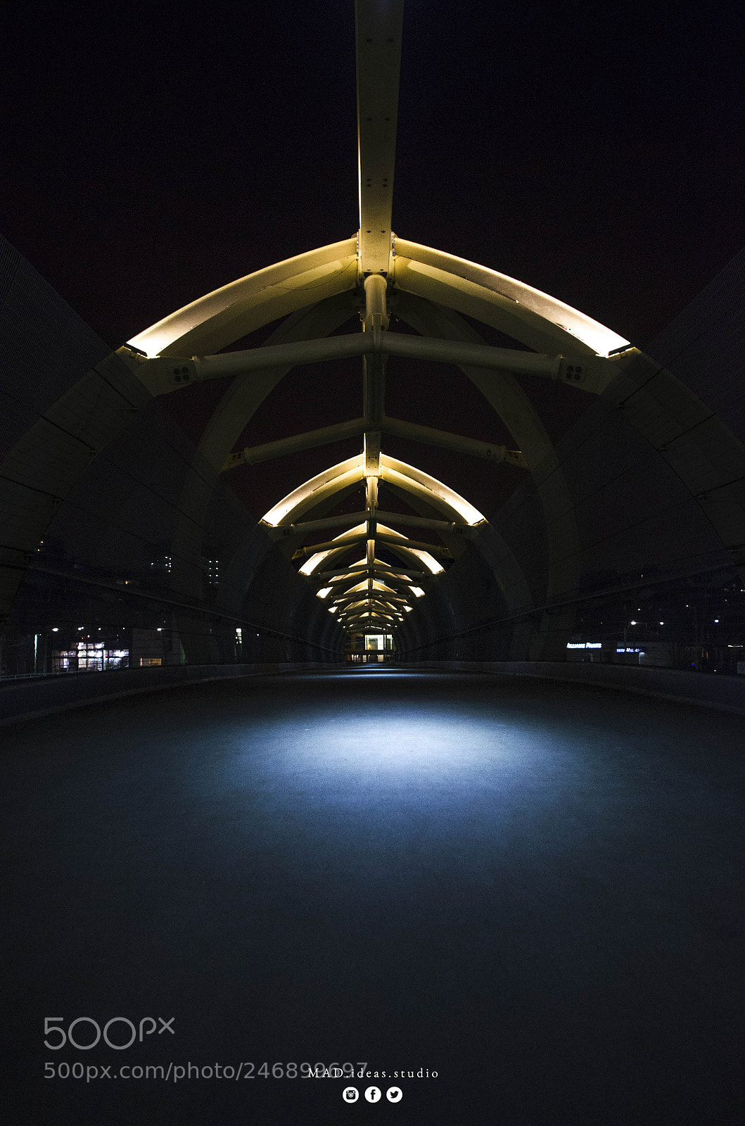 Nikon D5100 sample photo. Puente de luz photography