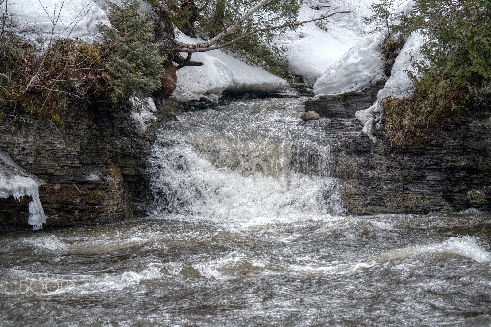 Samsung NX1000 sample photo. Little waterfall photography