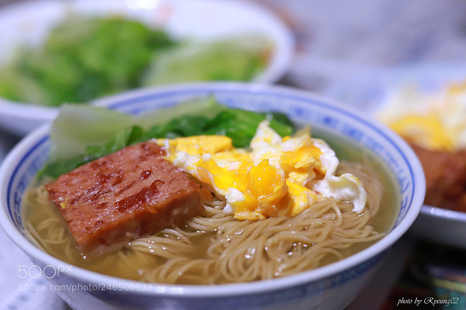 Canon EOS 6D Mark II sample photo. Satisfactory (2) photography