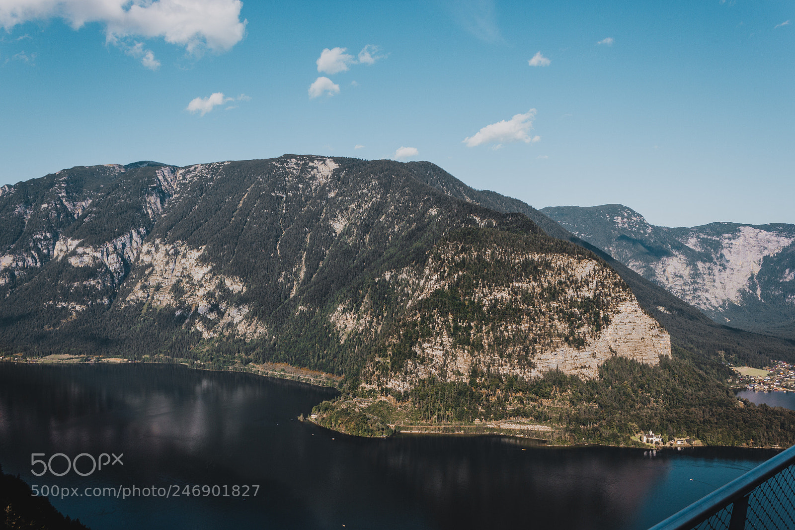 Canon EOS 550D (EOS Rebel T2i / EOS Kiss X4) sample photo. The beauty of hallstatt photography