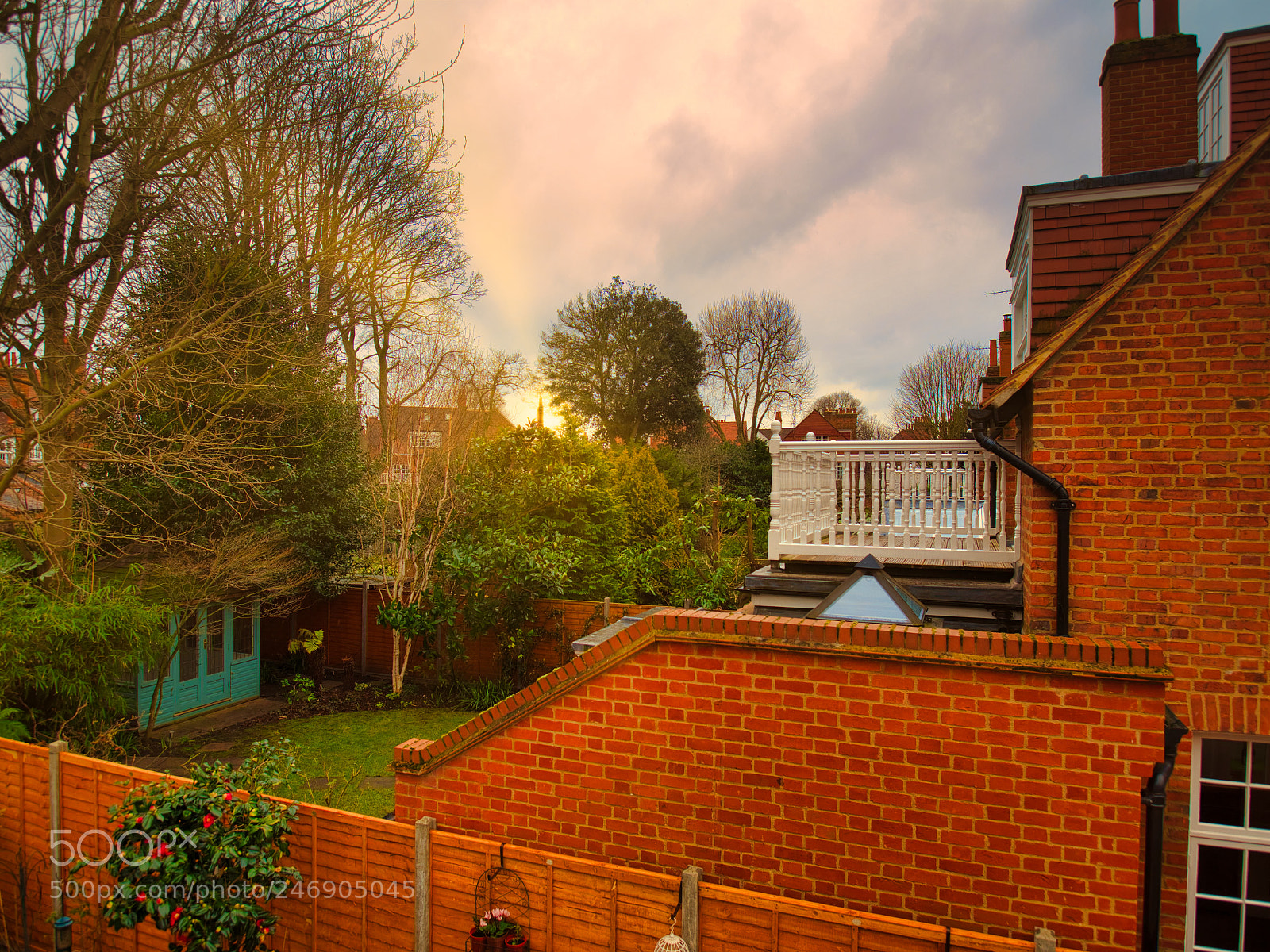 Olympus OM-D E-M1 Mark II sample photo. Sunset overlooking chiswick london photography
