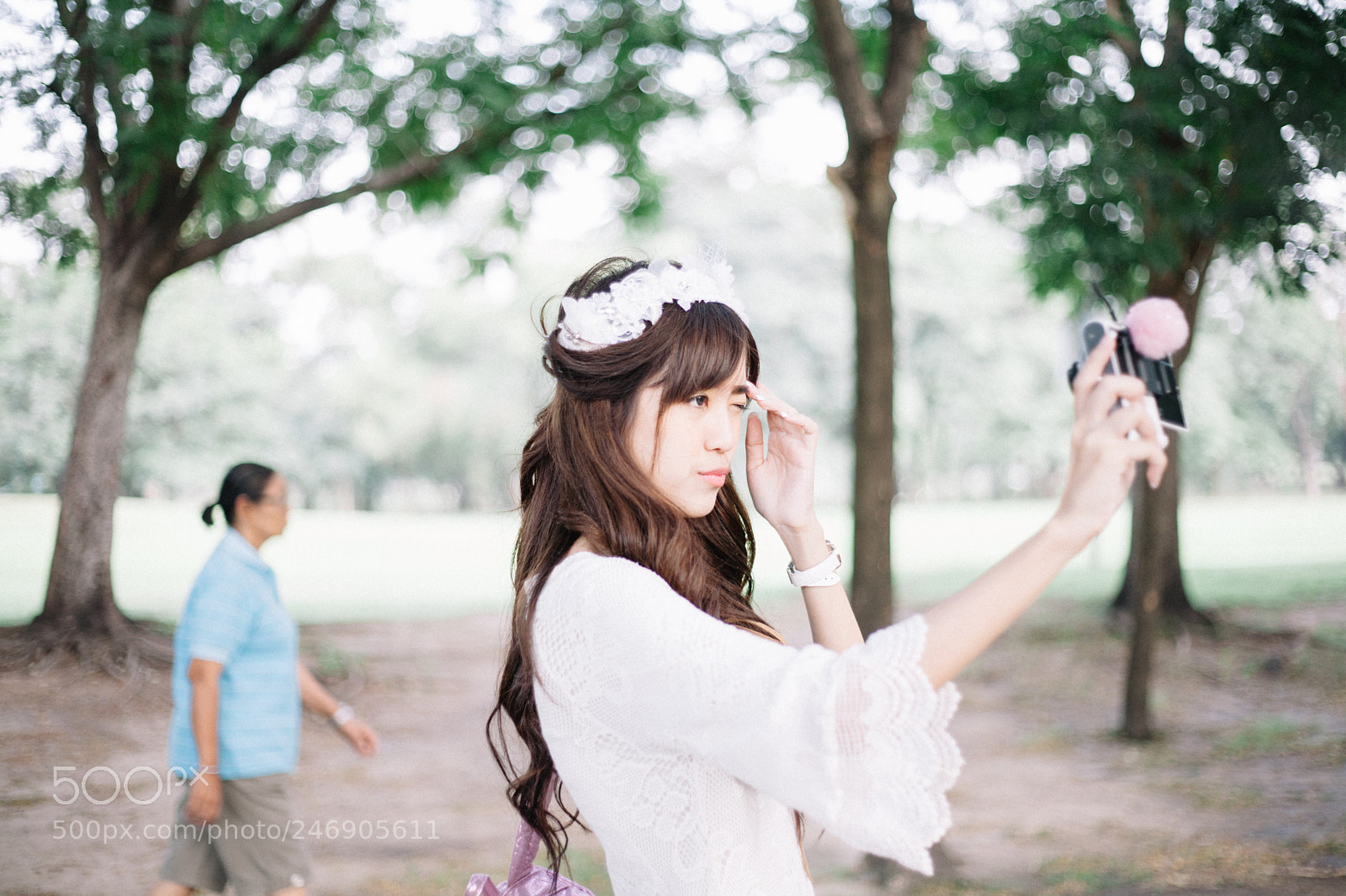 Canon EOS 5D sample photo. Beauty girl in wedding photography