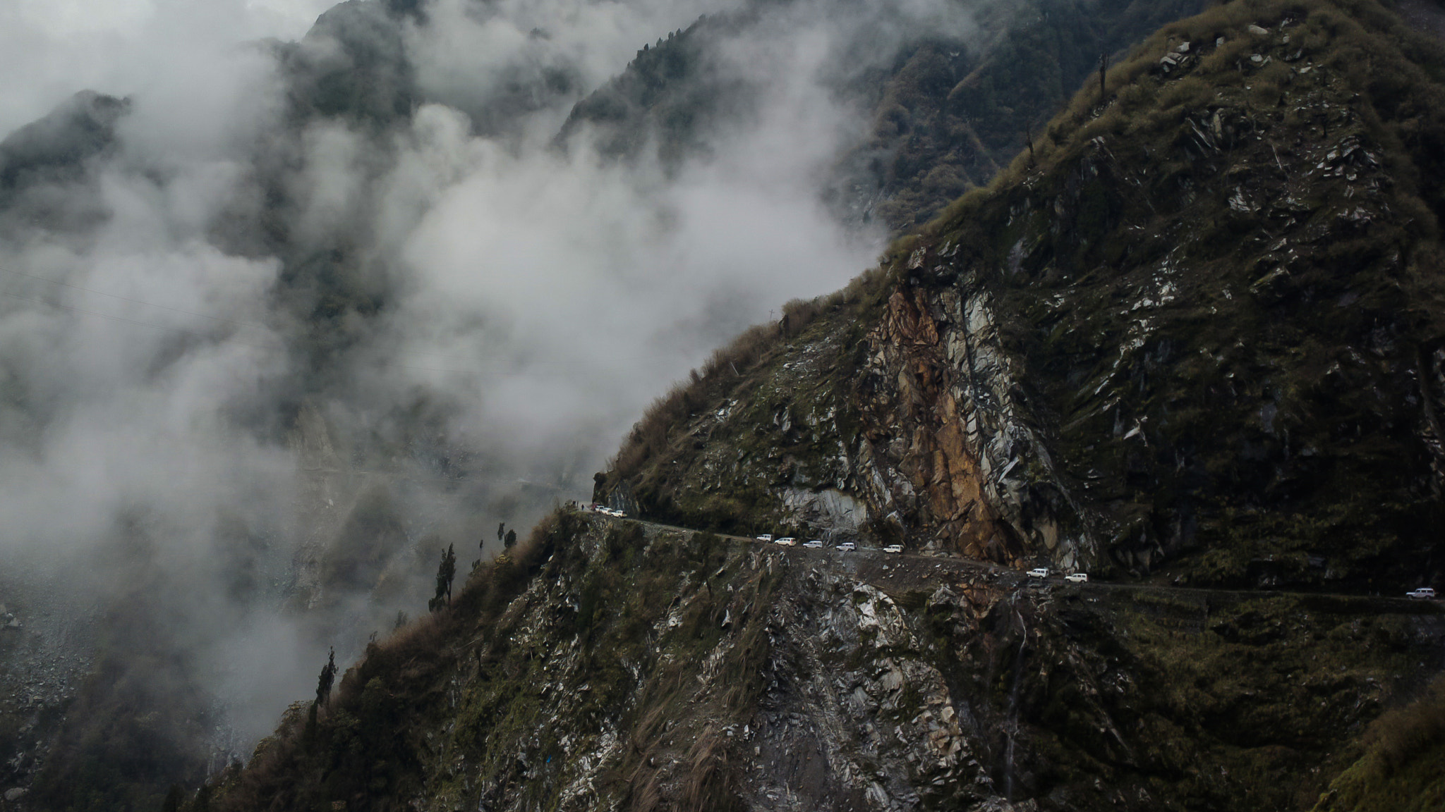 Nokia 808 PureView sample photo. Driving on the edge photography