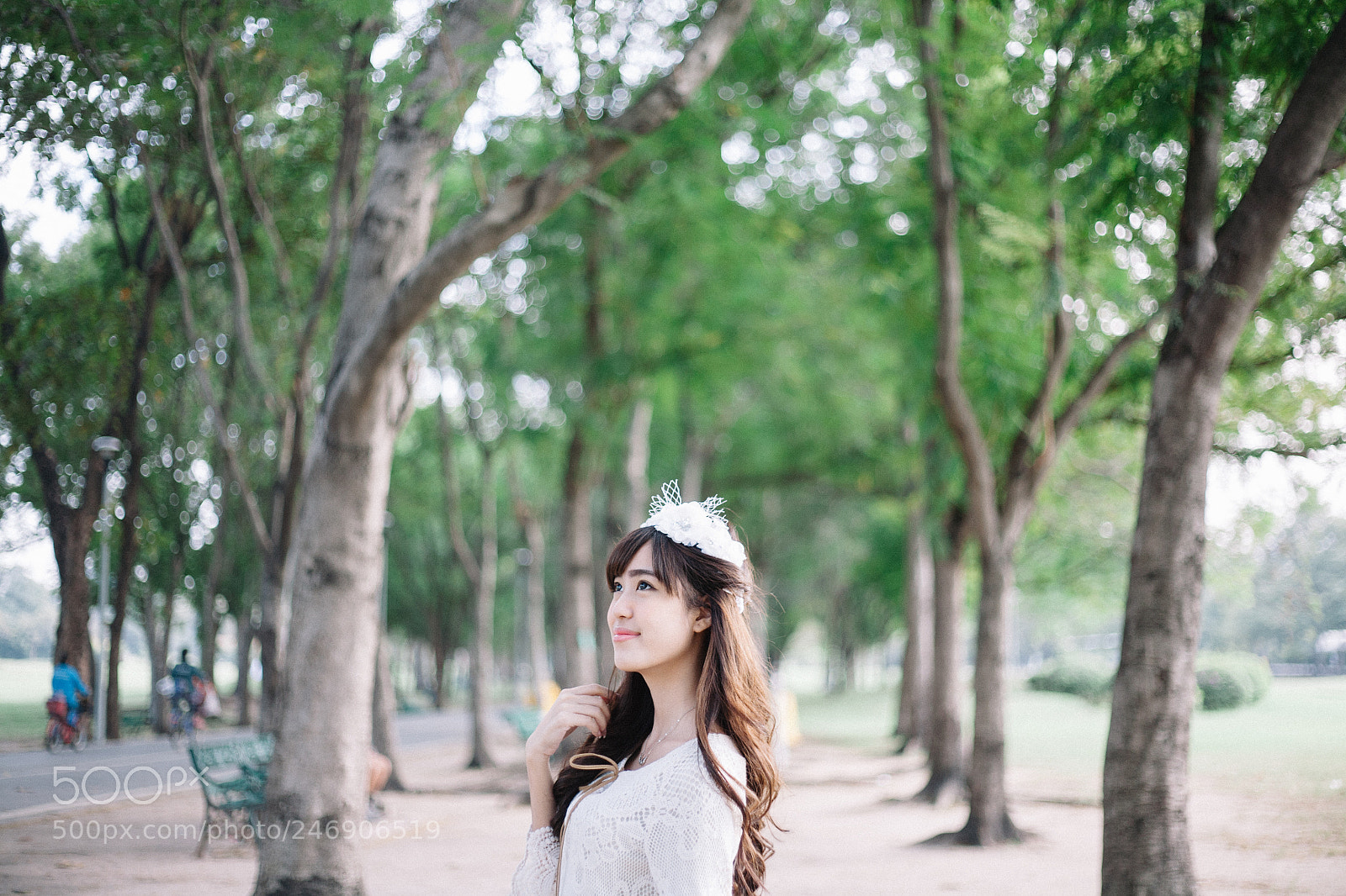 Canon EOS 5D sample photo. Beauty girl in wedding photography