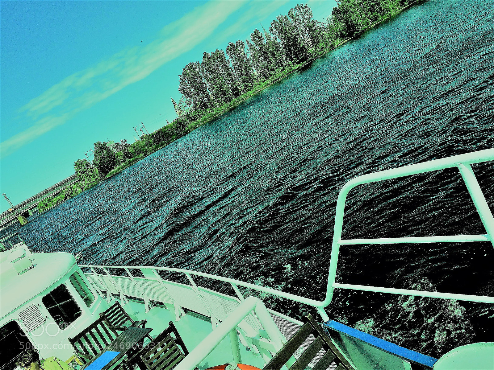 Apple iPhone 5s sample photo. Boat trip photography