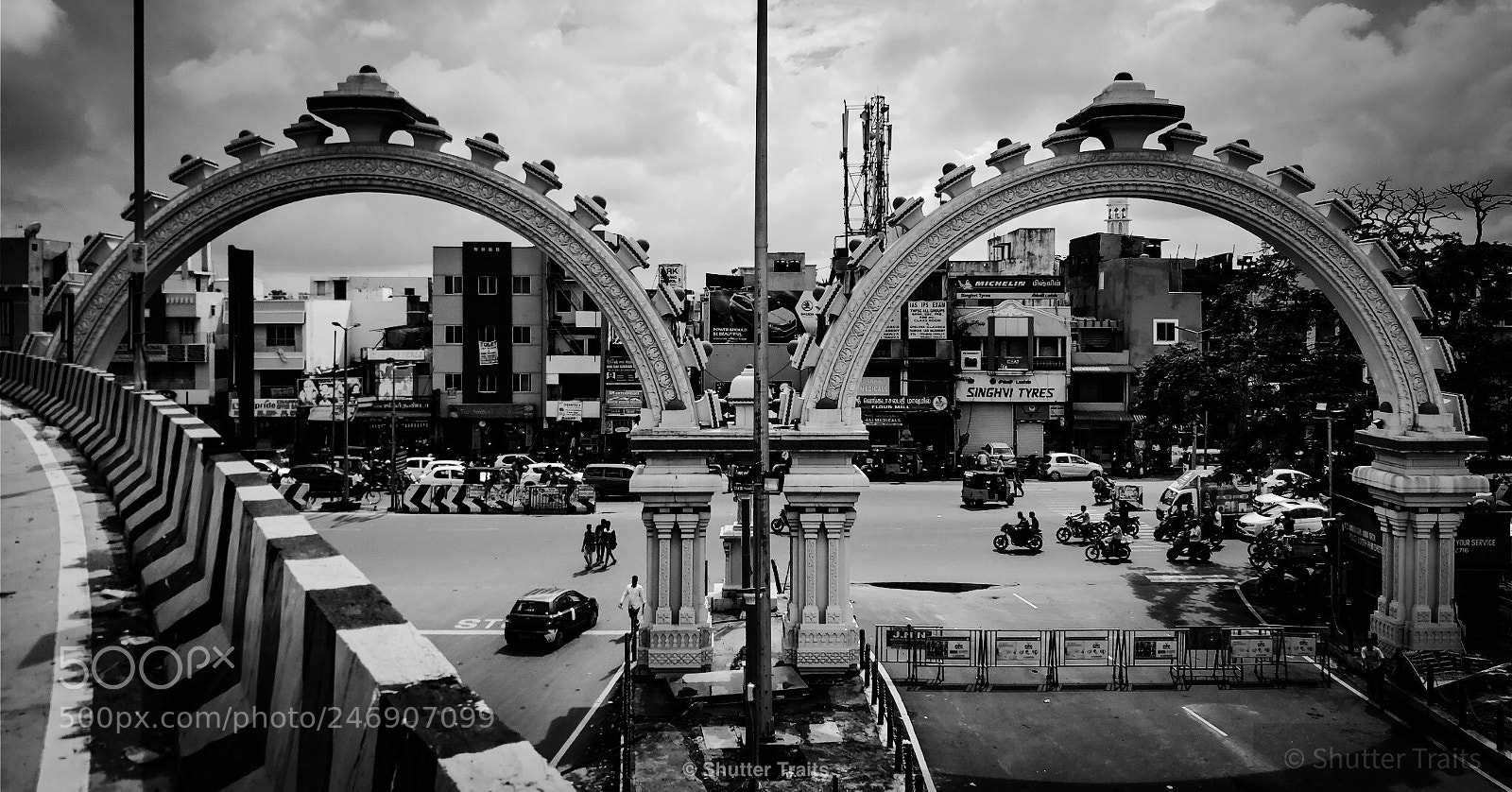 OnePlus 5 sample photo. Anna arch - chennai ❤️ photography